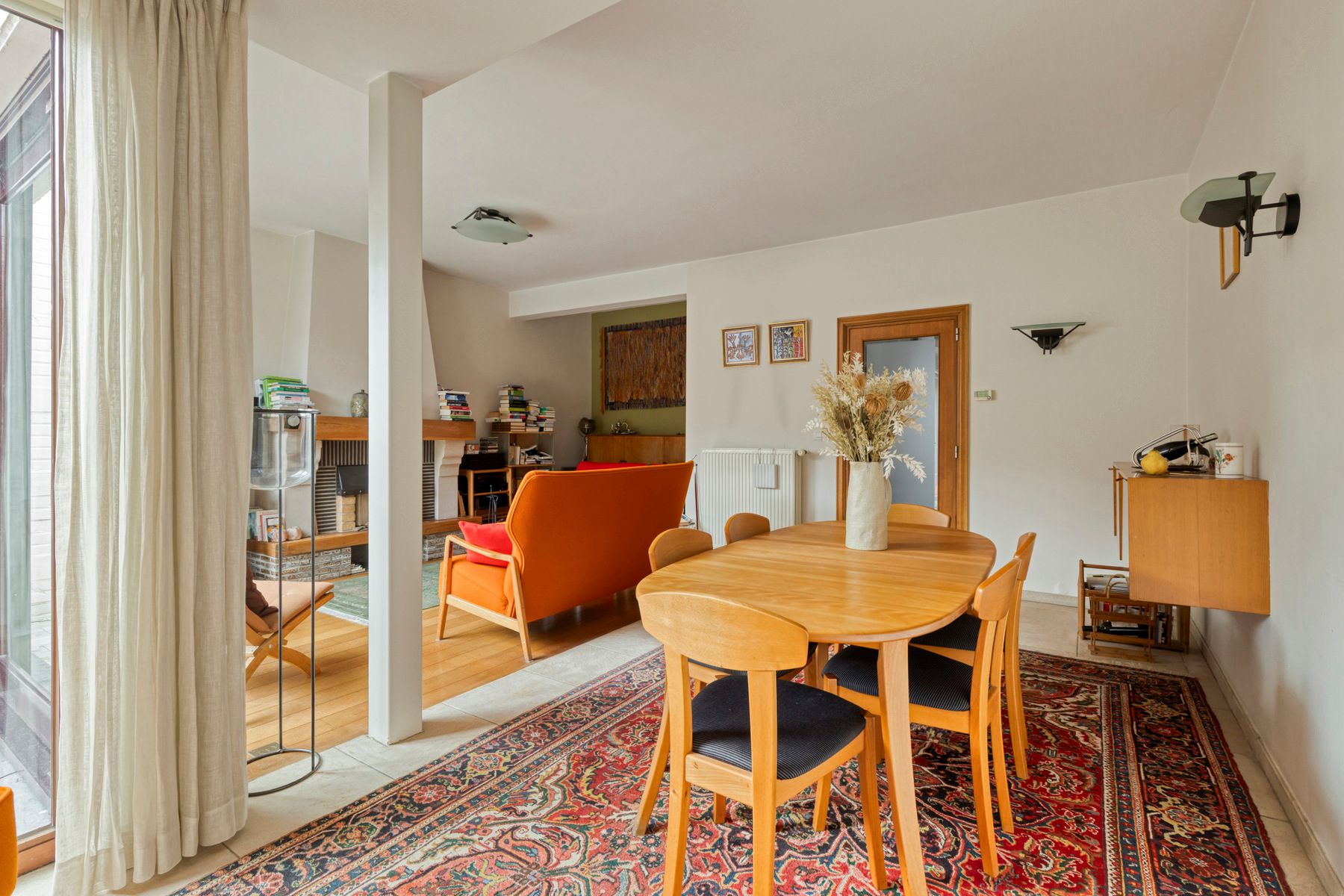 Goed gelegen charmante en instapklare woning ! foto 8