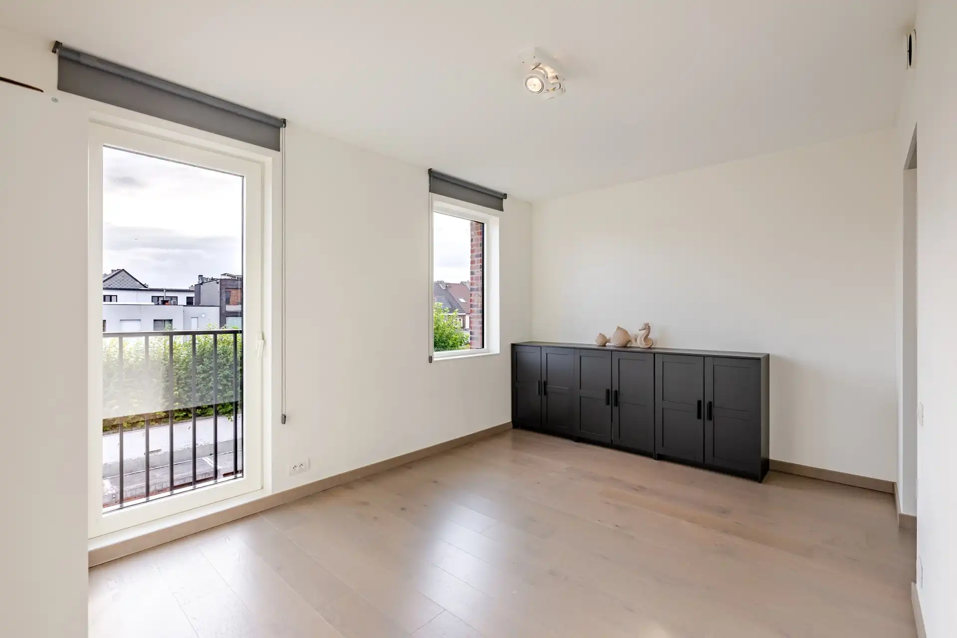 Energiezuinige stadswoning met 3 slaapkamers, terras en private parking in Aalst foto 17