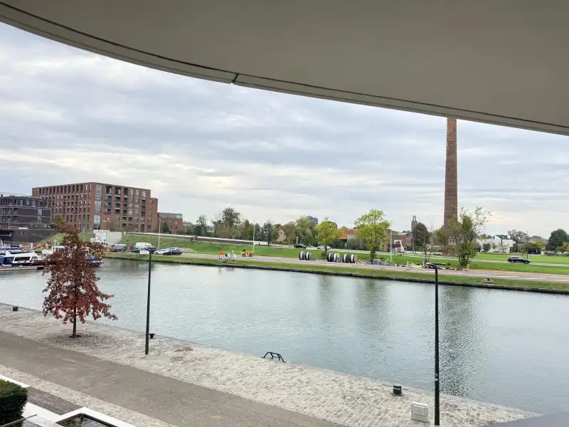 2 slaapkamer appartement met prachtig uitzicht! foto 12