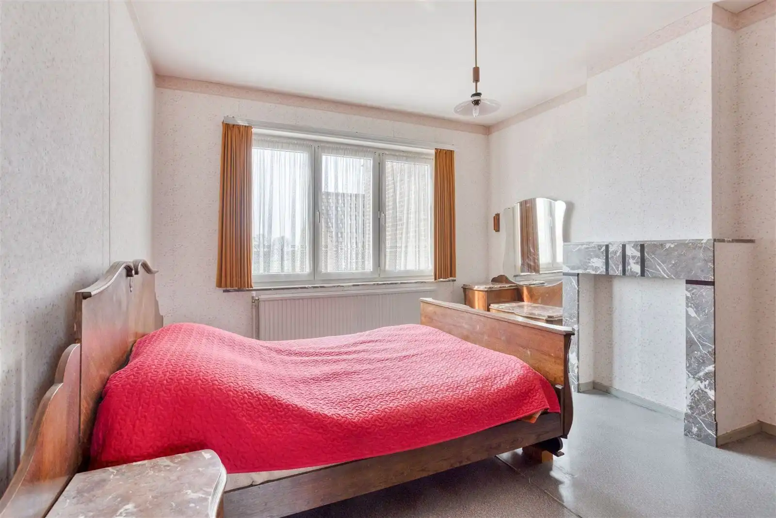 Karaktervolle woning met veel ruimte en potentieel  foto 16