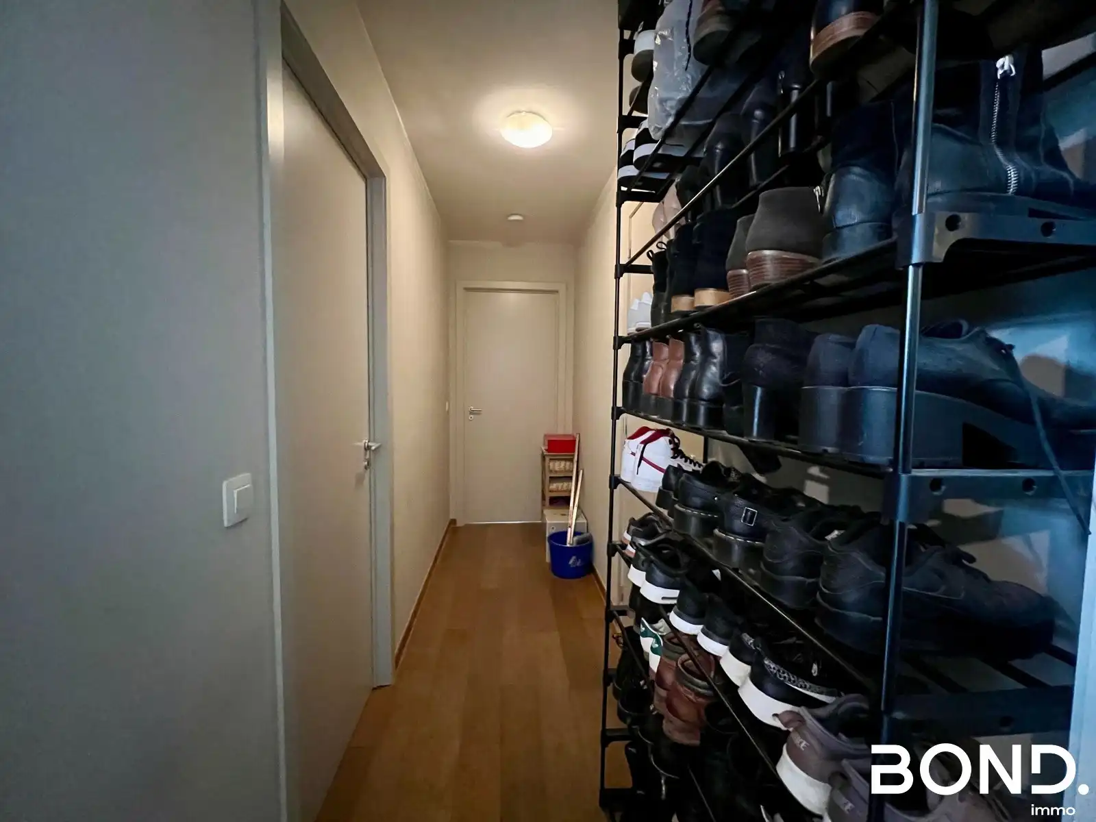 Ruim twee slaapkamer appartement te huur in Herent foto 9