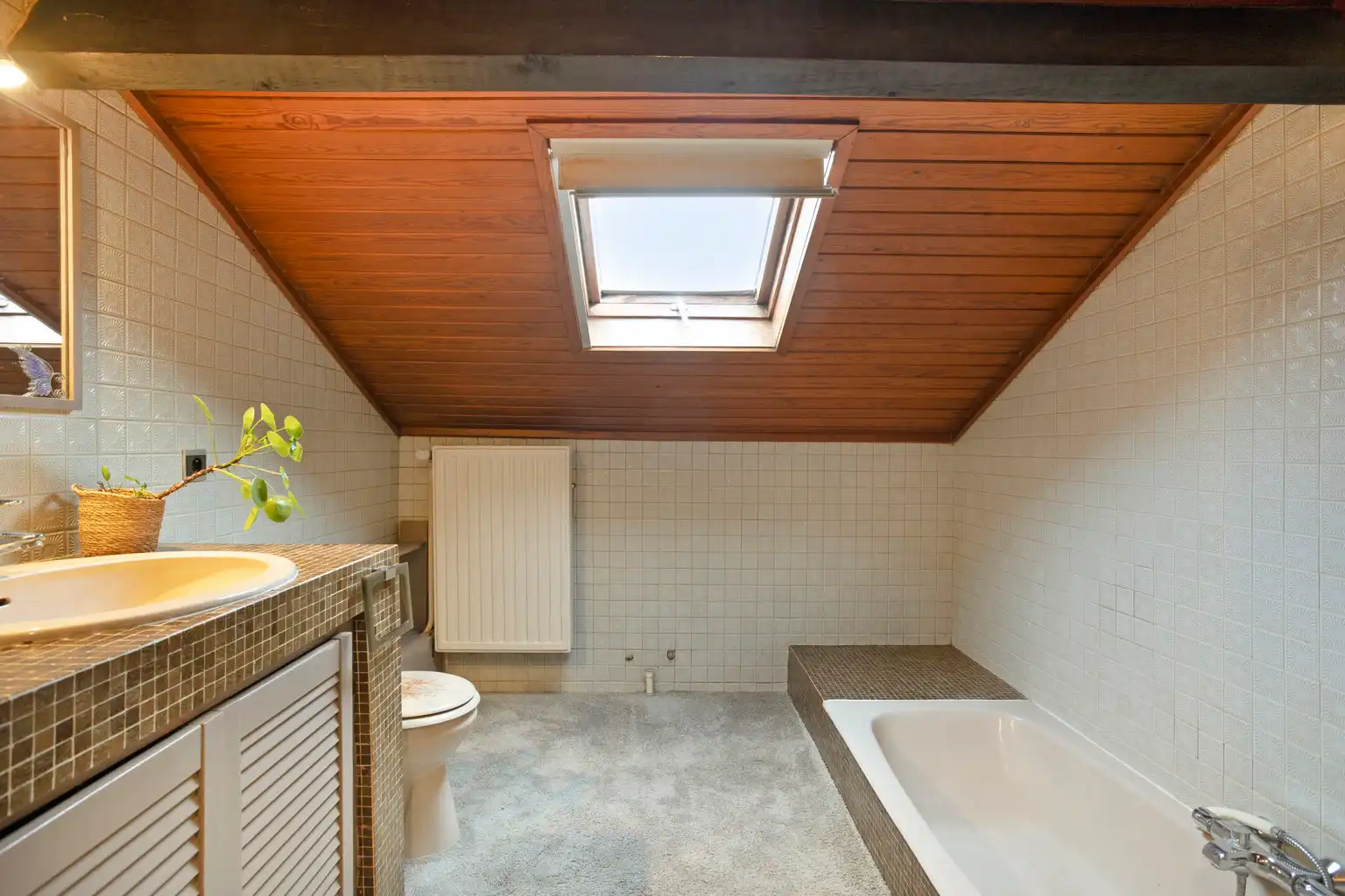 MOOIE ARCHITECTENWONING MET VERZICHT foto 19