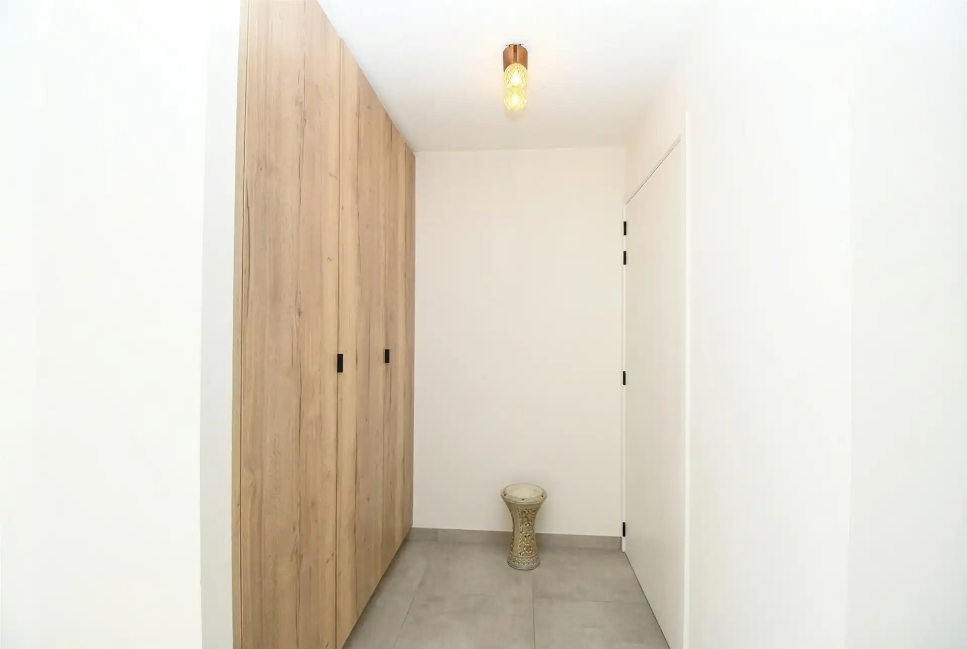 Appartement met 2 kamers en mooi terras nabij centrum foto 5