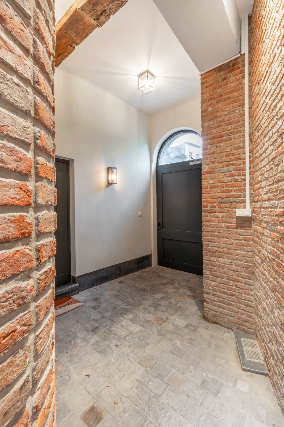 Penthouse met zeer ruim terras( 30m²), privé lift en spa foto 4
