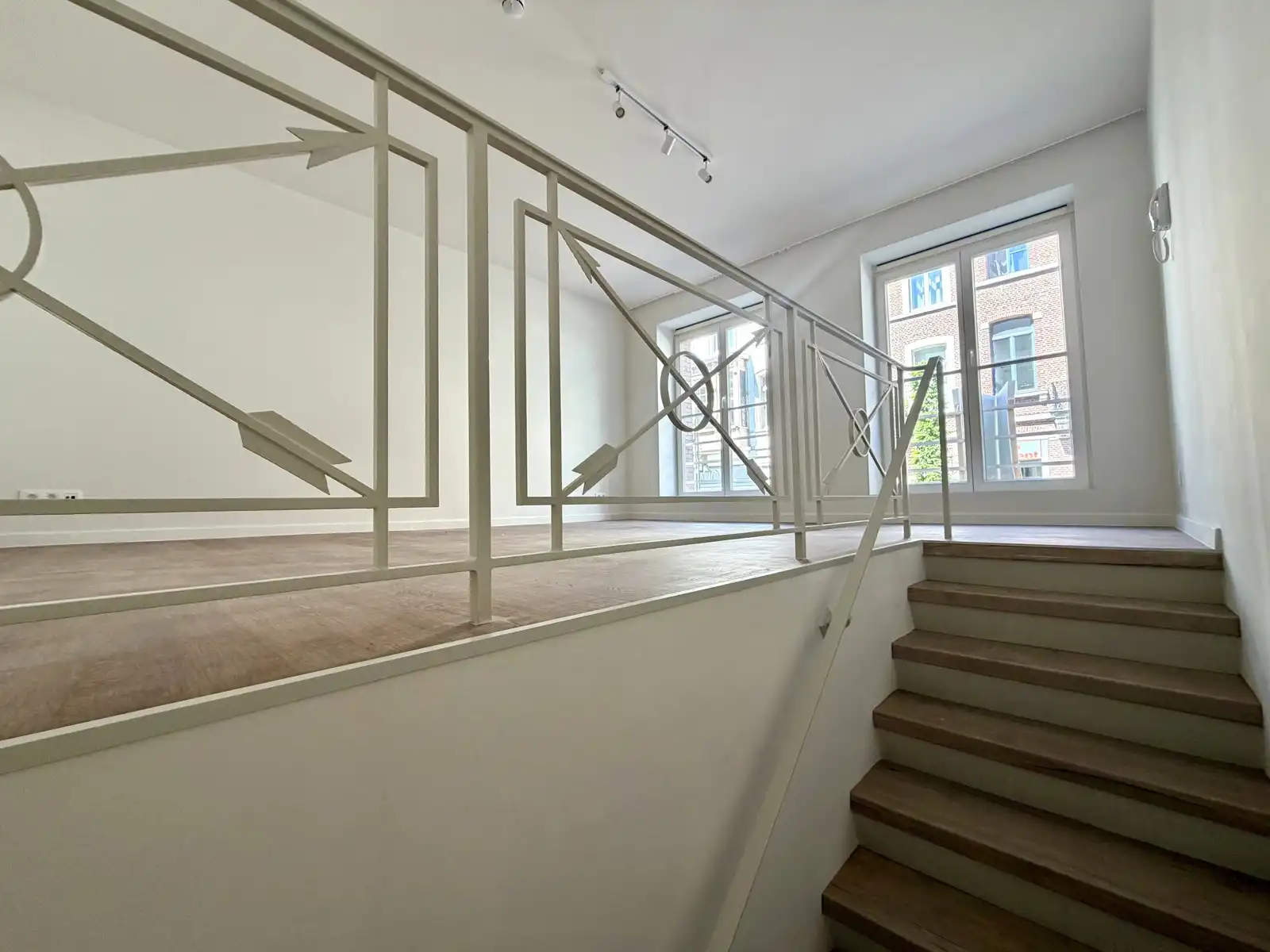 Gerenoveerd kantoor te huur in hartje Leuven foto 6