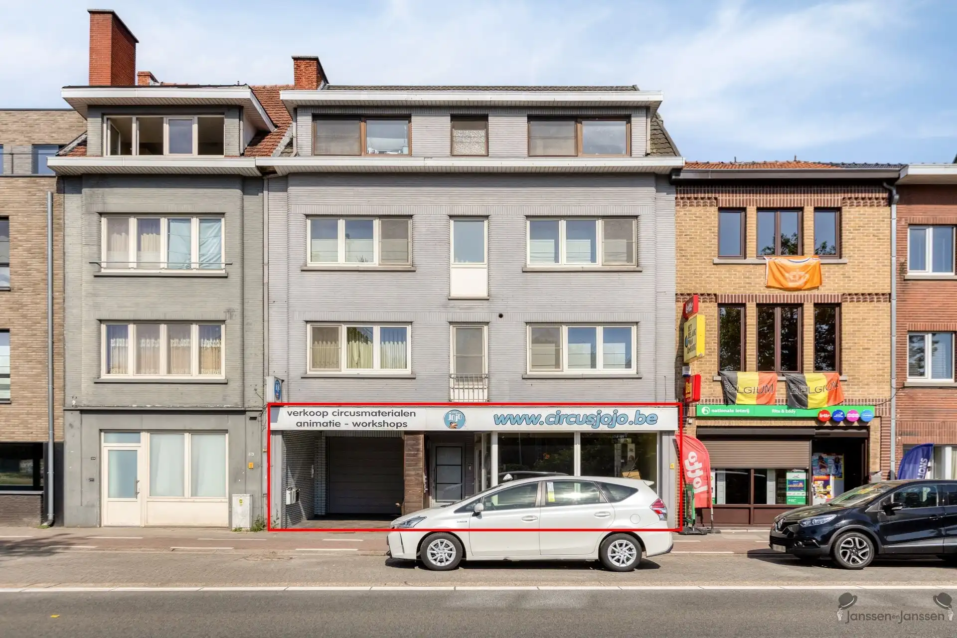 Commercieel handelspand op toplocatie in Hasselt foto {{pictureIndex}}