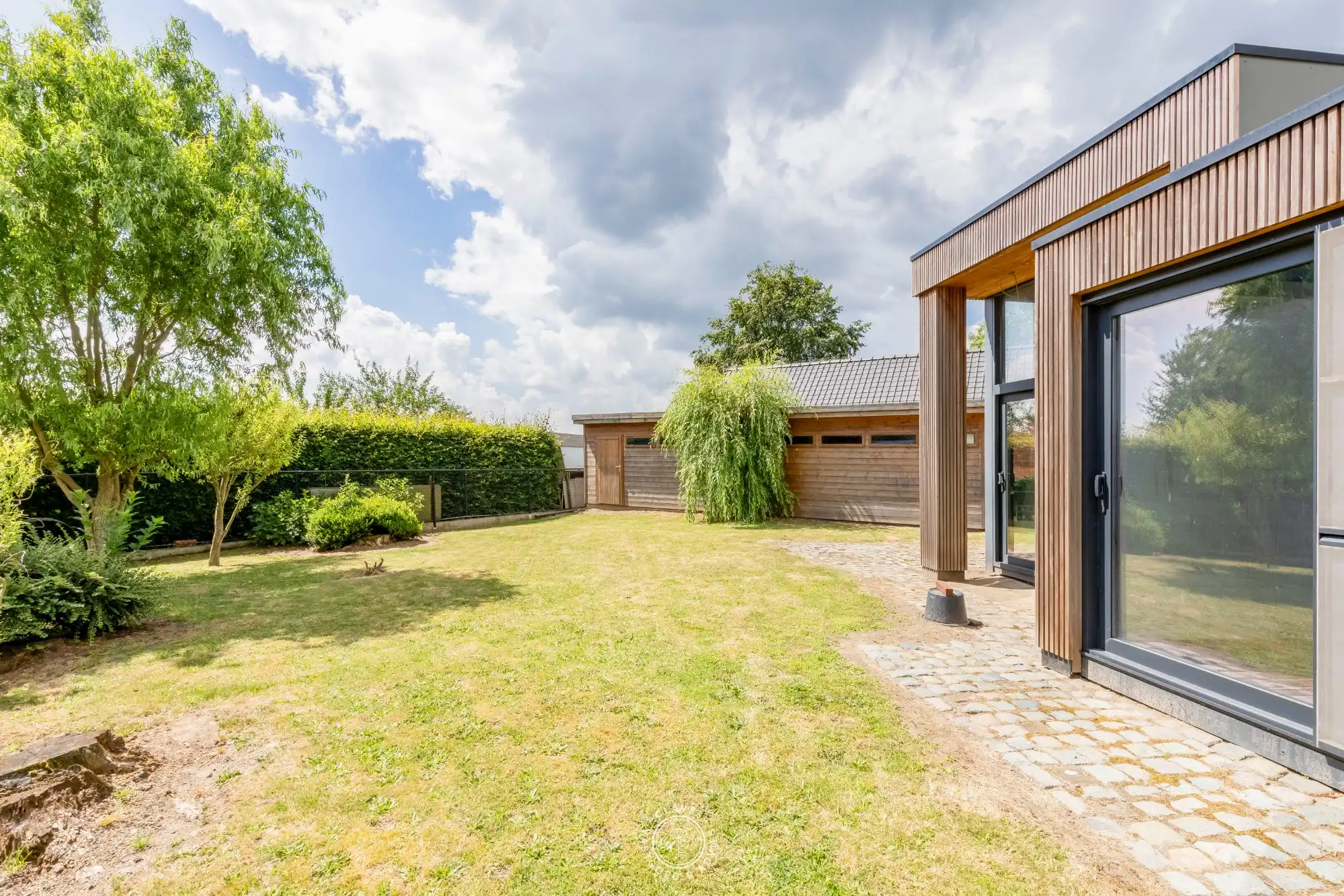 Architecturale seventies villa in energiezuinig jasje foto 4