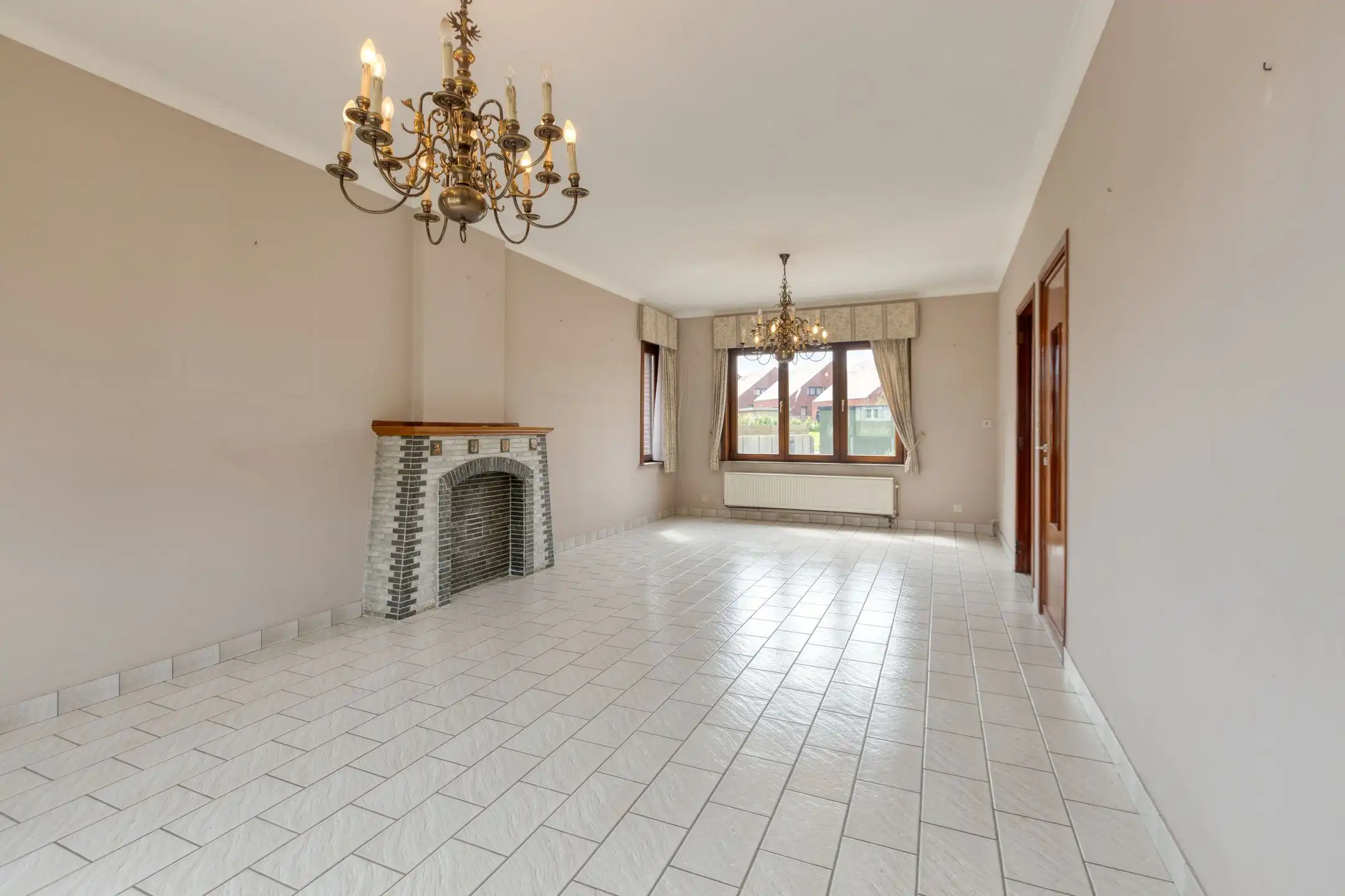 Woning vol potentieel op ruim perceel foto 5