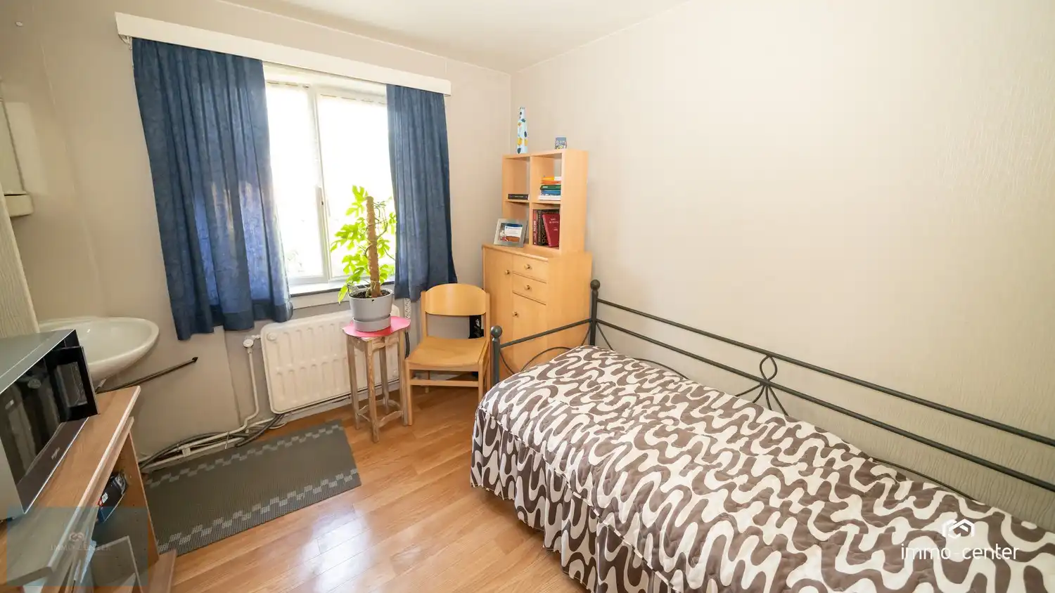 Rustig gelegen woning met 5 slaapkamers en tuin in Genk foto 9