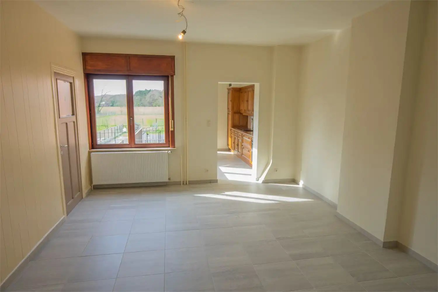 Ruime en Recent Gerenoveerde Woning te Huur aan de Stadsrand van Aarschot foto 5