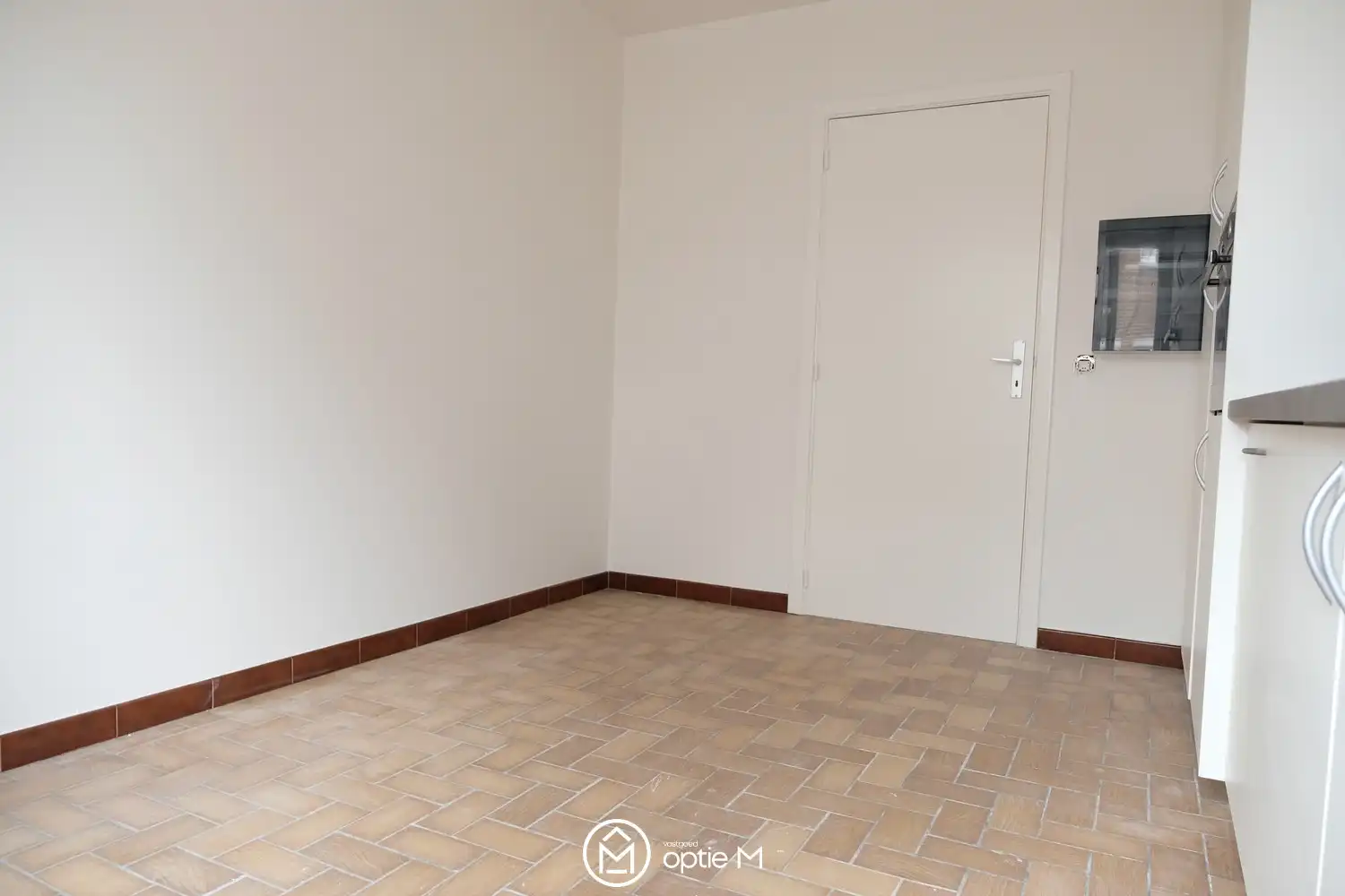 Appartement met autostandplaats in het centrum van Bilzen foto 18