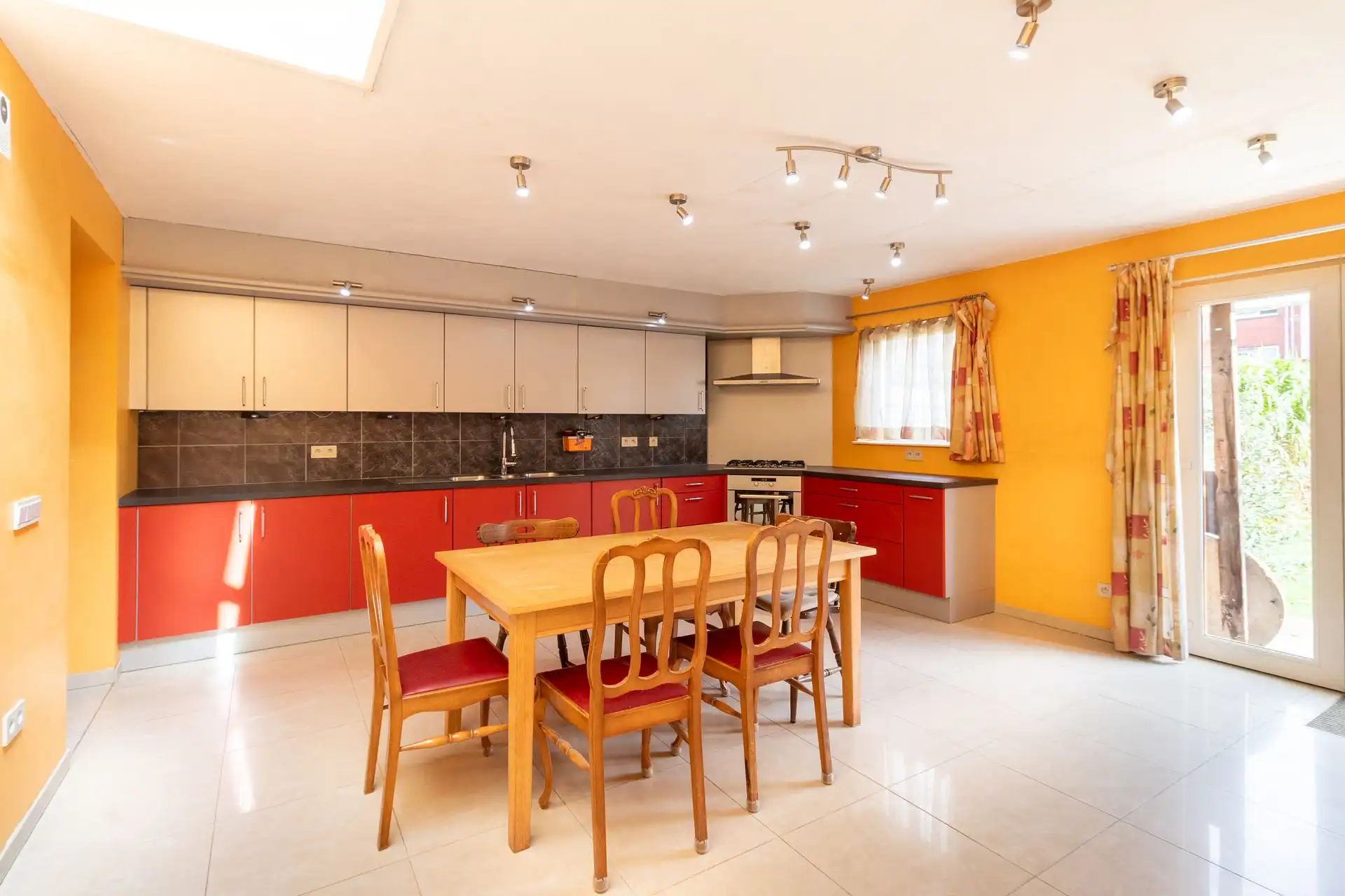 Huis te koop foto 14