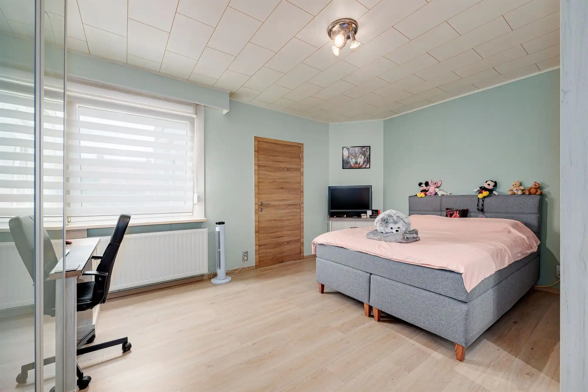 Leuke instapklare woning met 3 slk, garage  en een zonnige tuin foto 16