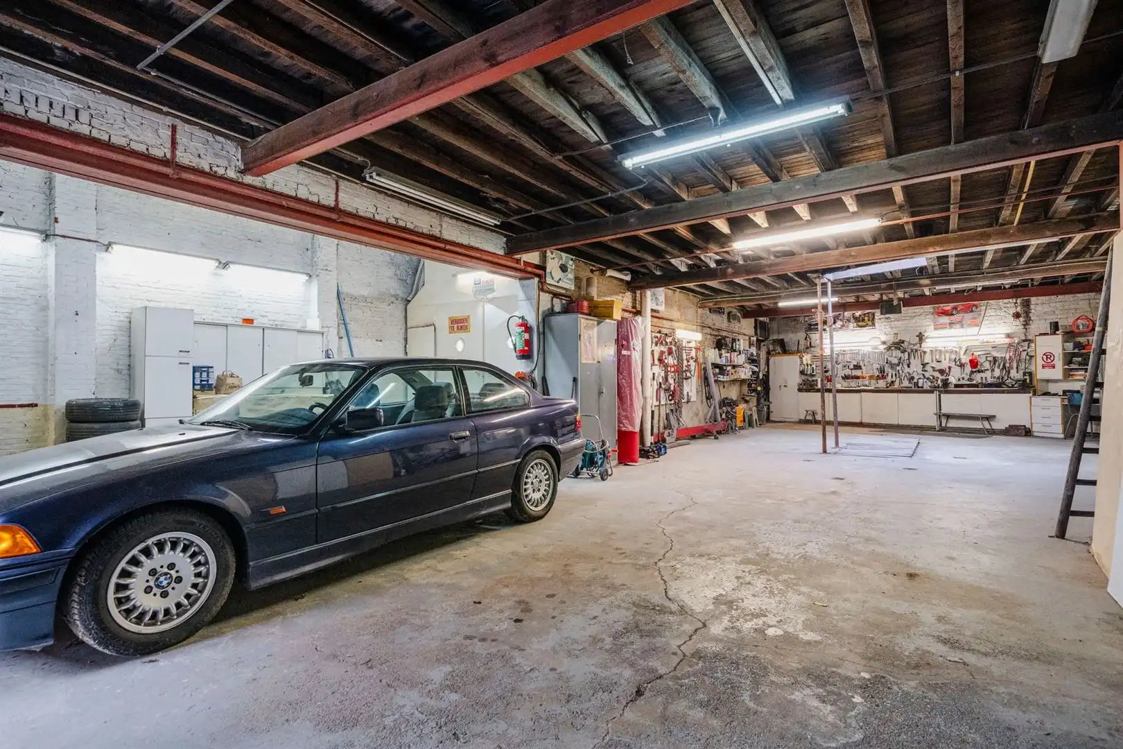 Functionele werkplaats/garage met uitstekende bereikbaarheid  foto 5