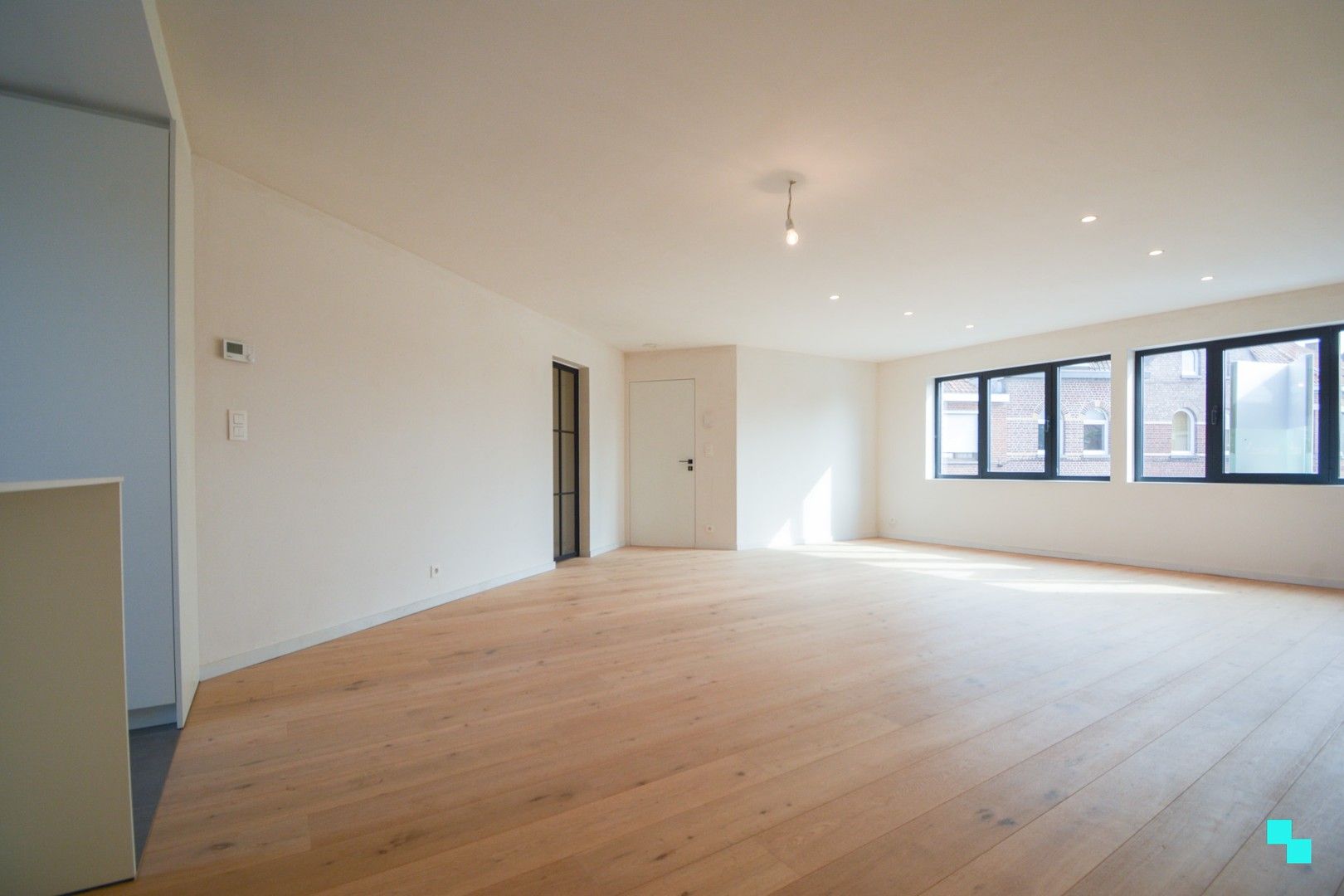 Nieuwbouwappartement te hartje Izegem foto 18