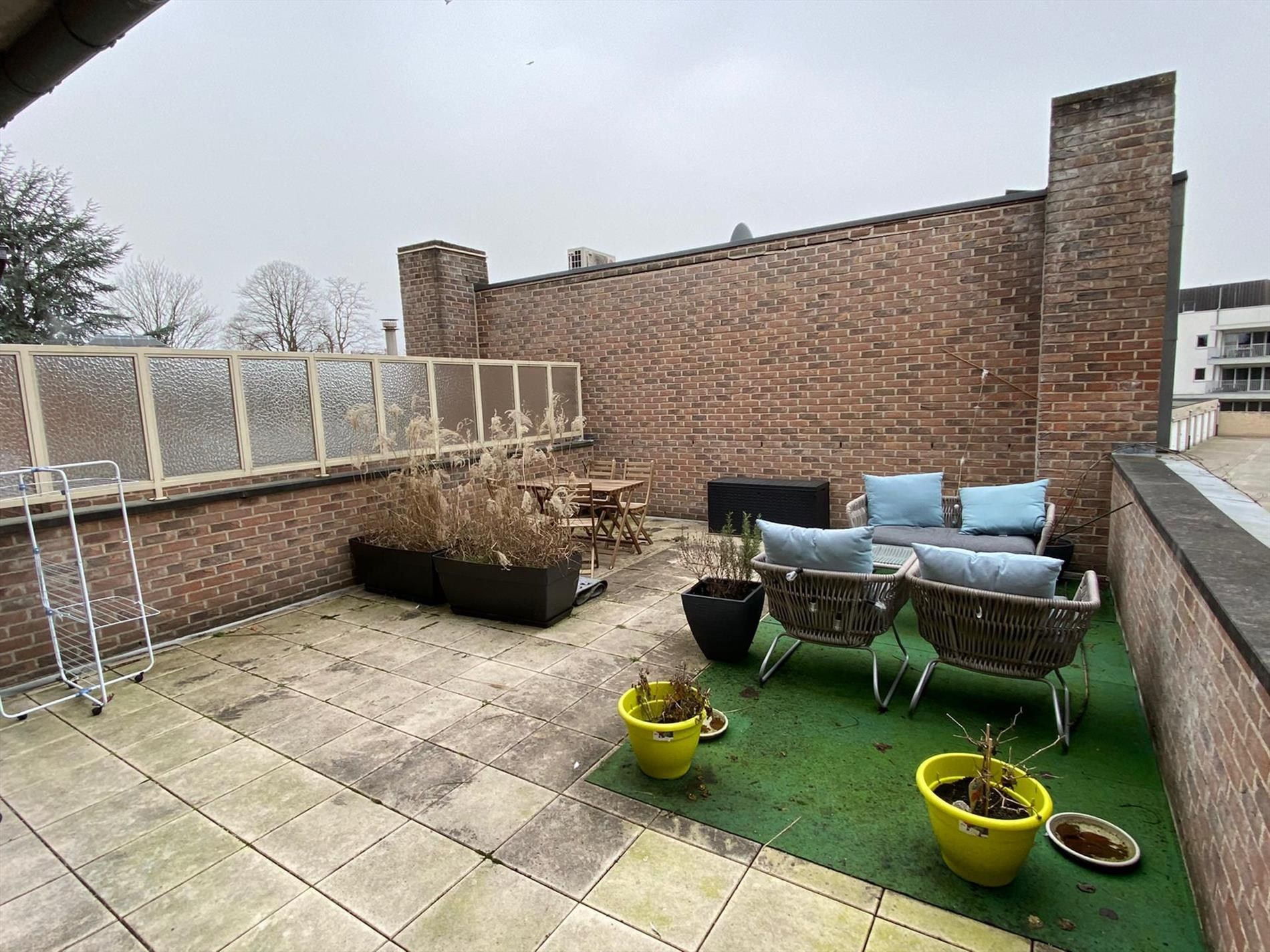 Gezellig appartement met 2 slpks en een ruime terras in hartje Mol - Centrum! foto 12