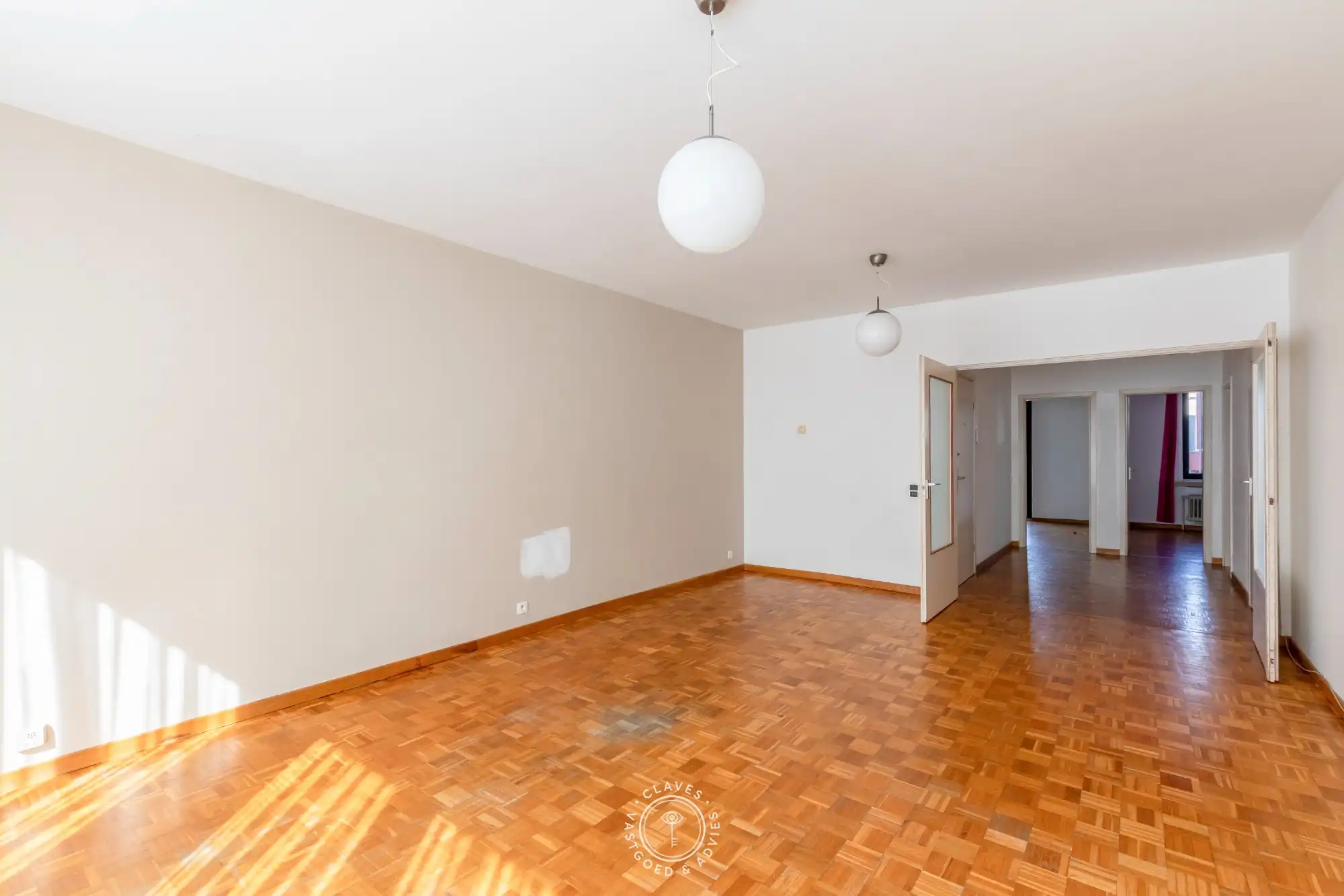 Appartement met 2 slaapkamers nabij Stationsstraat foto 4