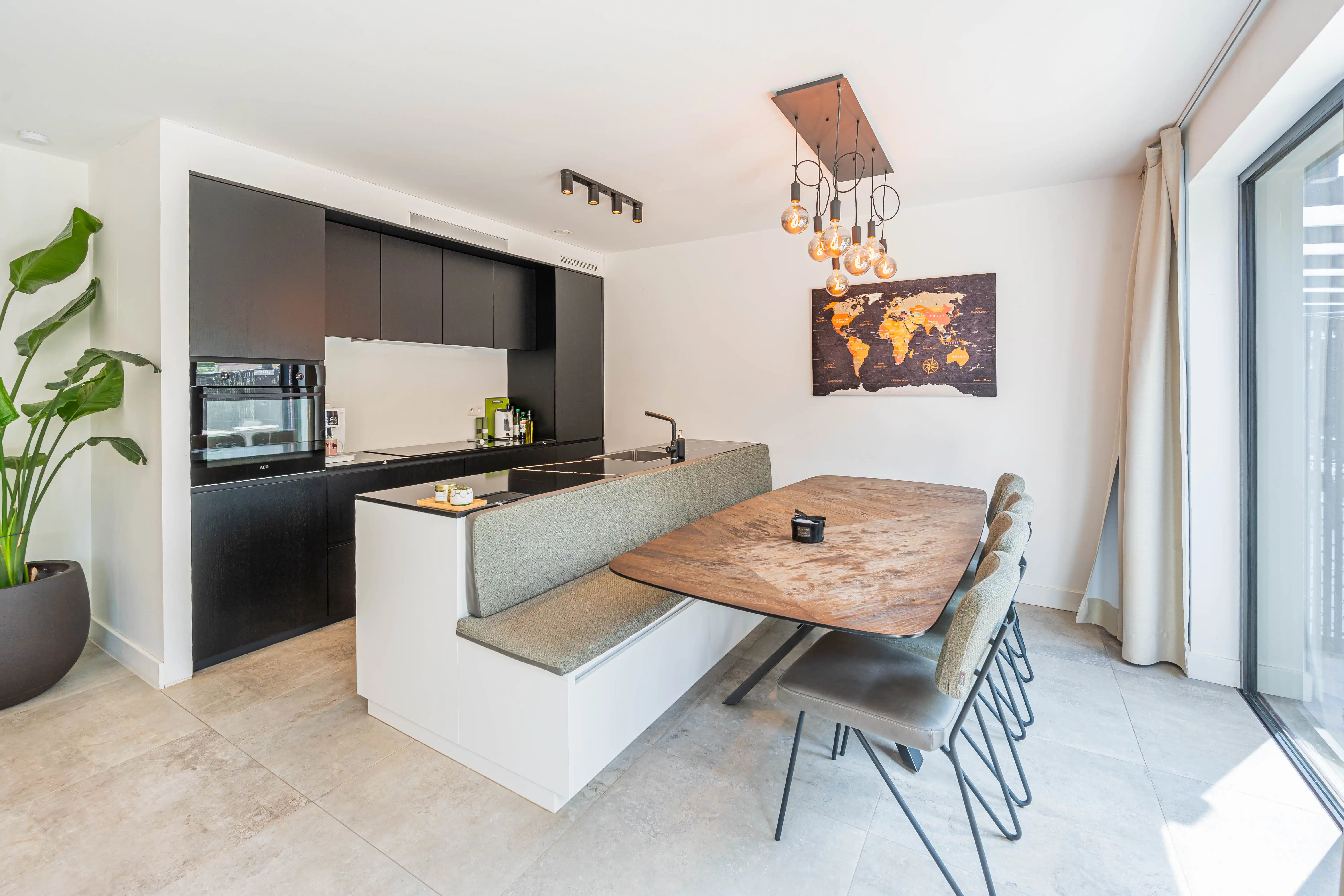 Recente energiezuinige woning in hartje Terhagen! foto 6