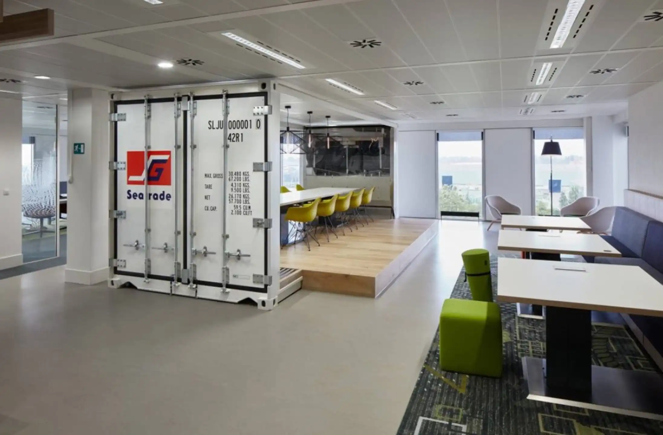 kantoor te huur 5de verdieping foto 4