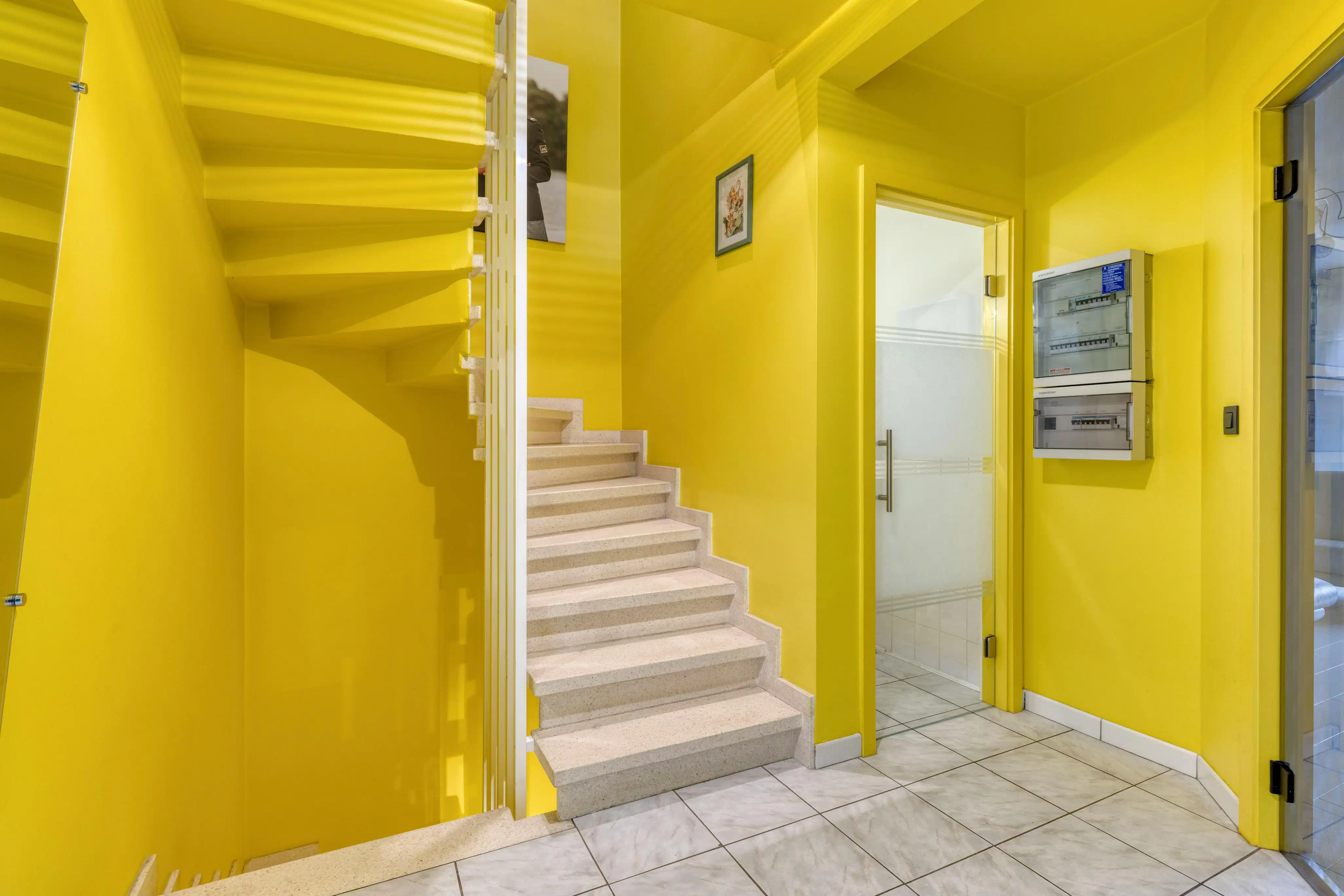 Appartement te koop met dakterras, twee kamers en garage in Ieper foto 12