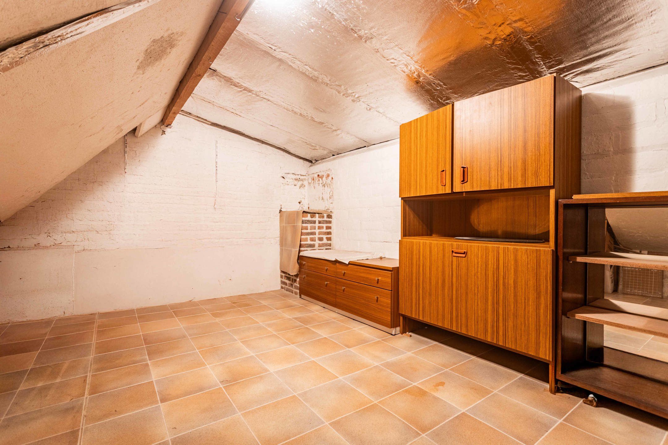 Charmante stadswoning met ruime garage foto 15