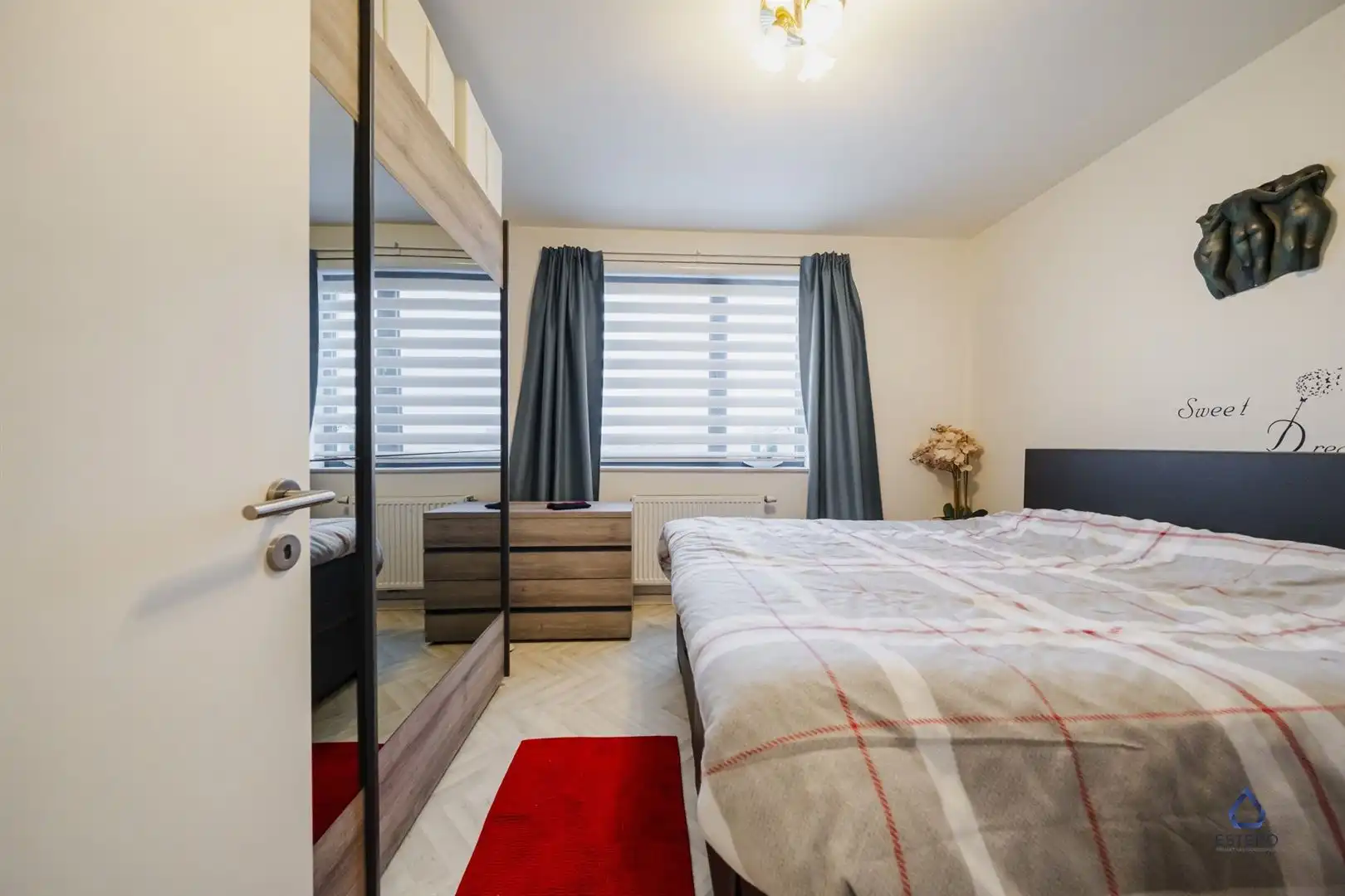 Instapklaar 3-slaapkamer appartement met dakterras foto 7
