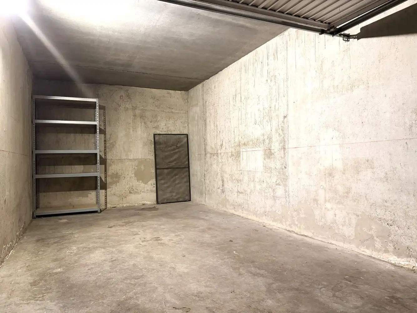 Ruim appartement MET garage in het centrum van Koekelare foto 12