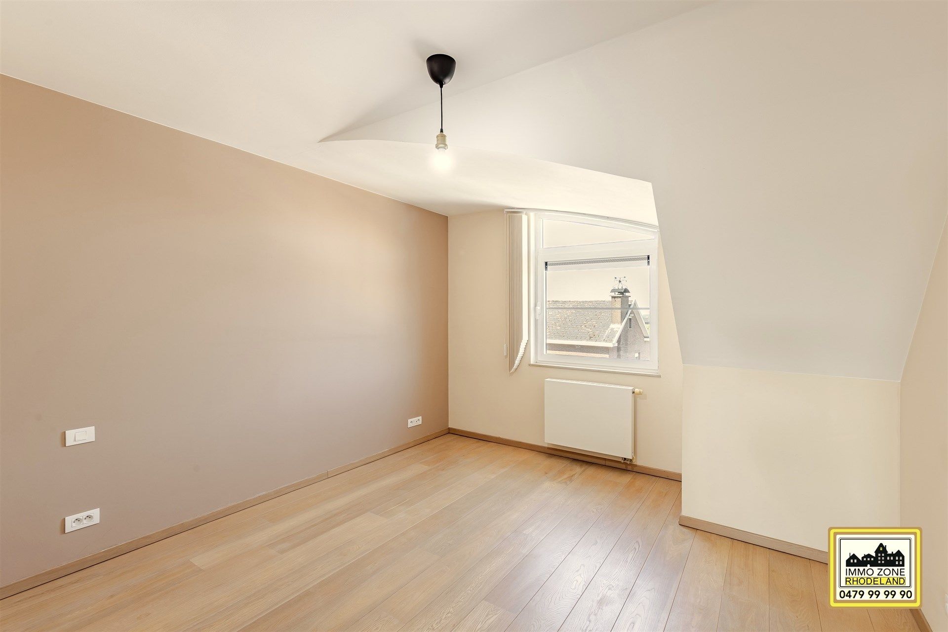 Ruime duplex met 3 slaapkamers met terras.  foto 9