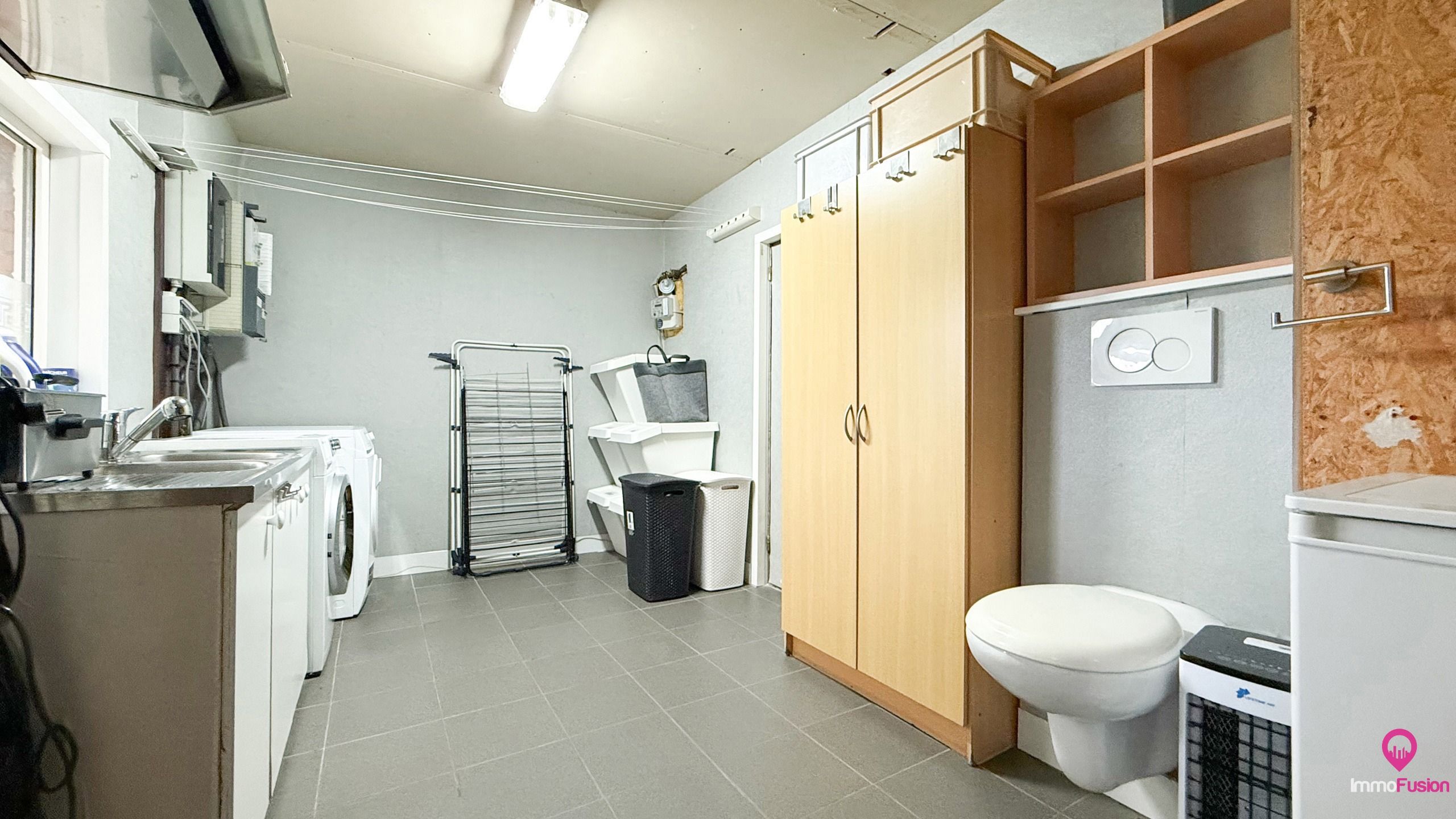 Instapklare open bebouwing met 4slpks op perceel van 10are! foto 19