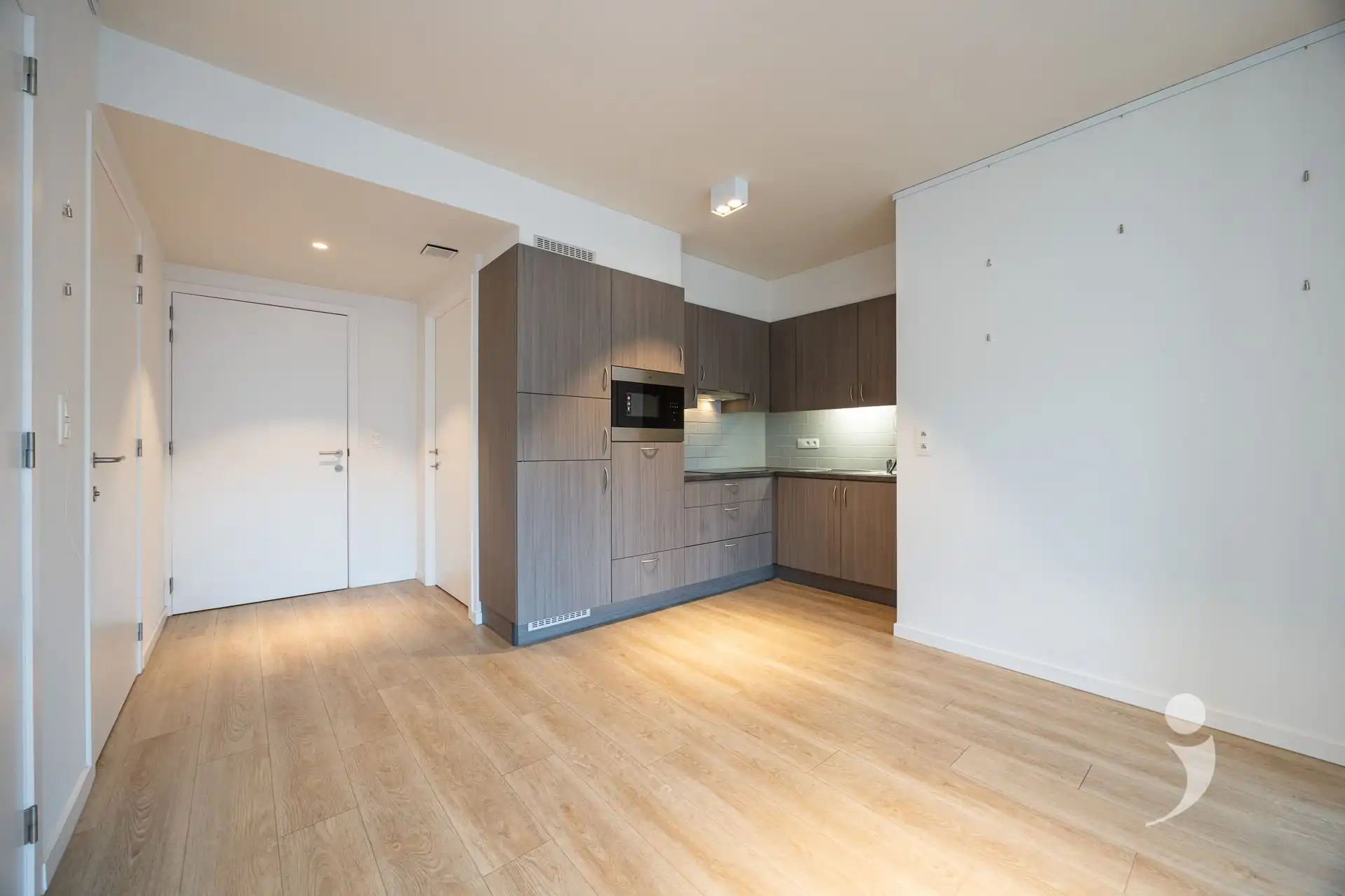 Ruime assistentiewoning met zuidgericht terras foto 4