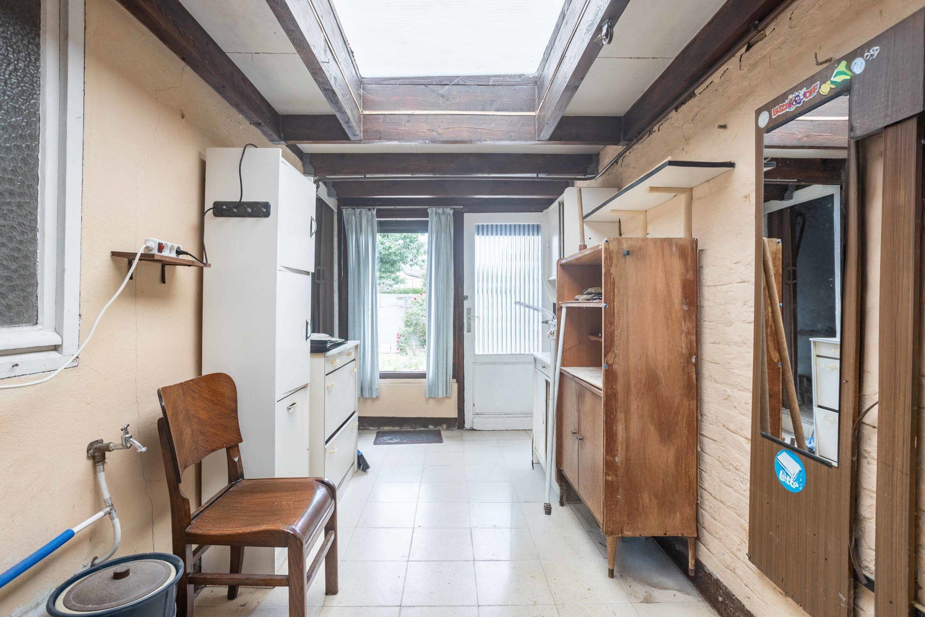 Te renoveren rijwoning met 3 slpk te Aalst! foto 13