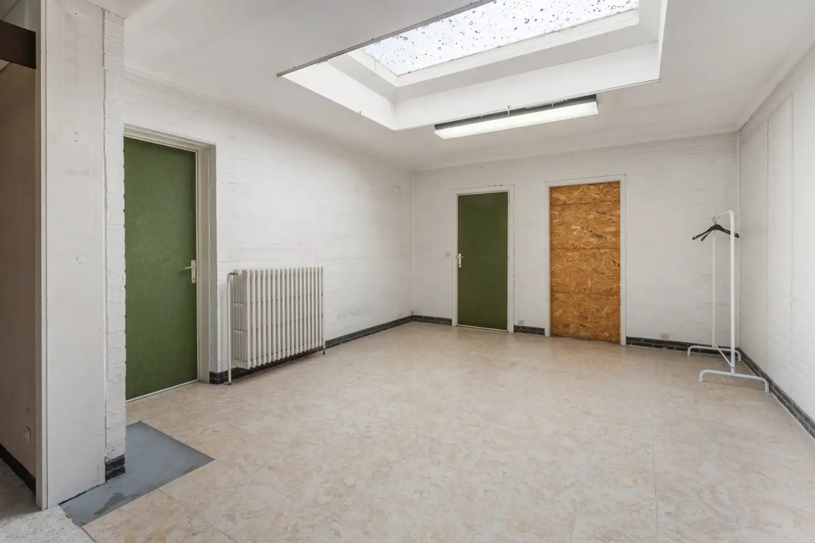 Handelswoning met opslagruimte (112,60m2) in centrum Ardooie! foto 7