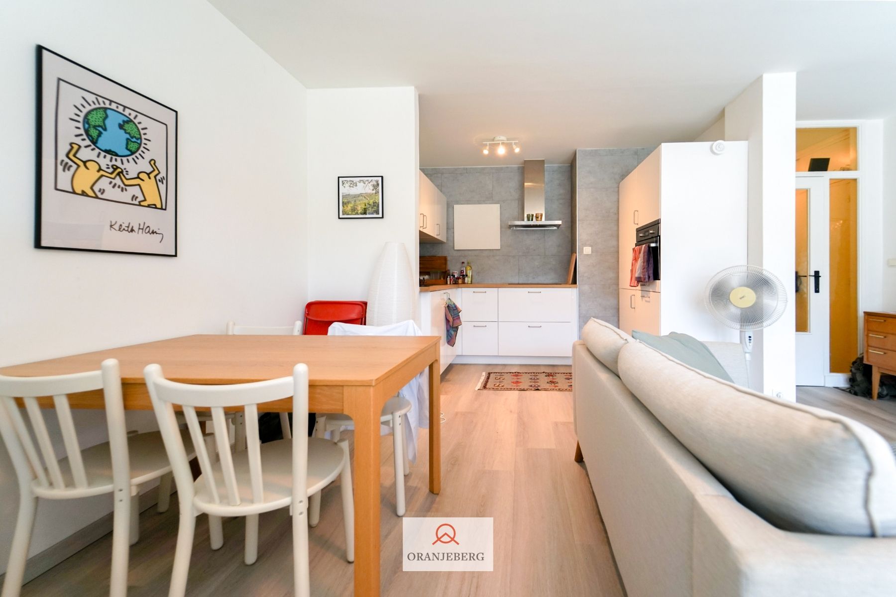 Gerenoveerde knusse studio met schitterend uitzicht! foto 2