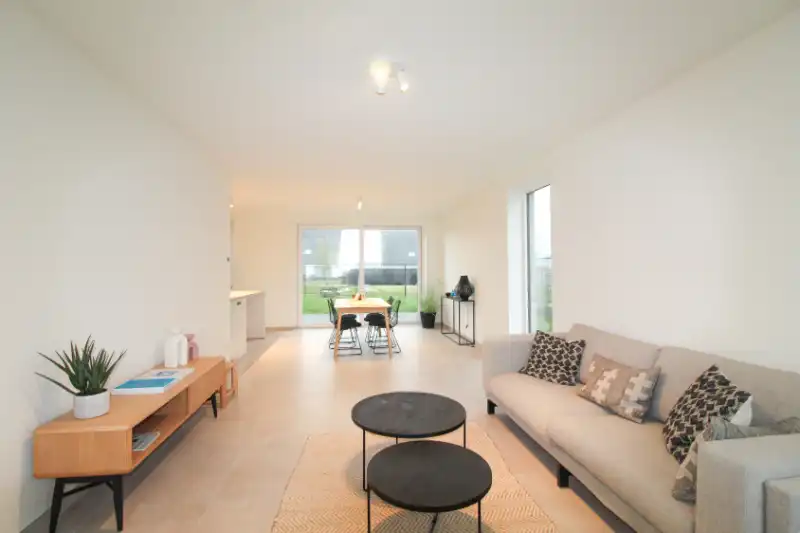 Energiezuinige halfopen woning in Meulebeke foto 3