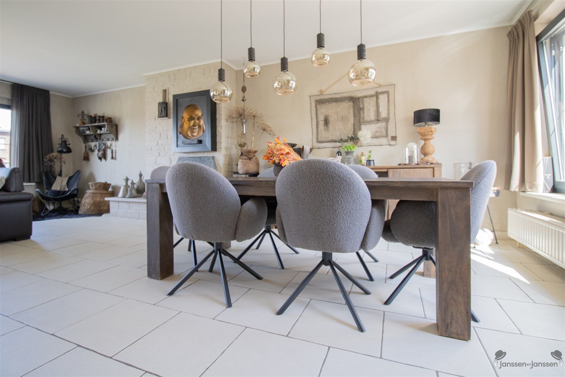 Gerenoveeerde bel-étagewoning met 3 slaapkamers op toplocatie foto 6