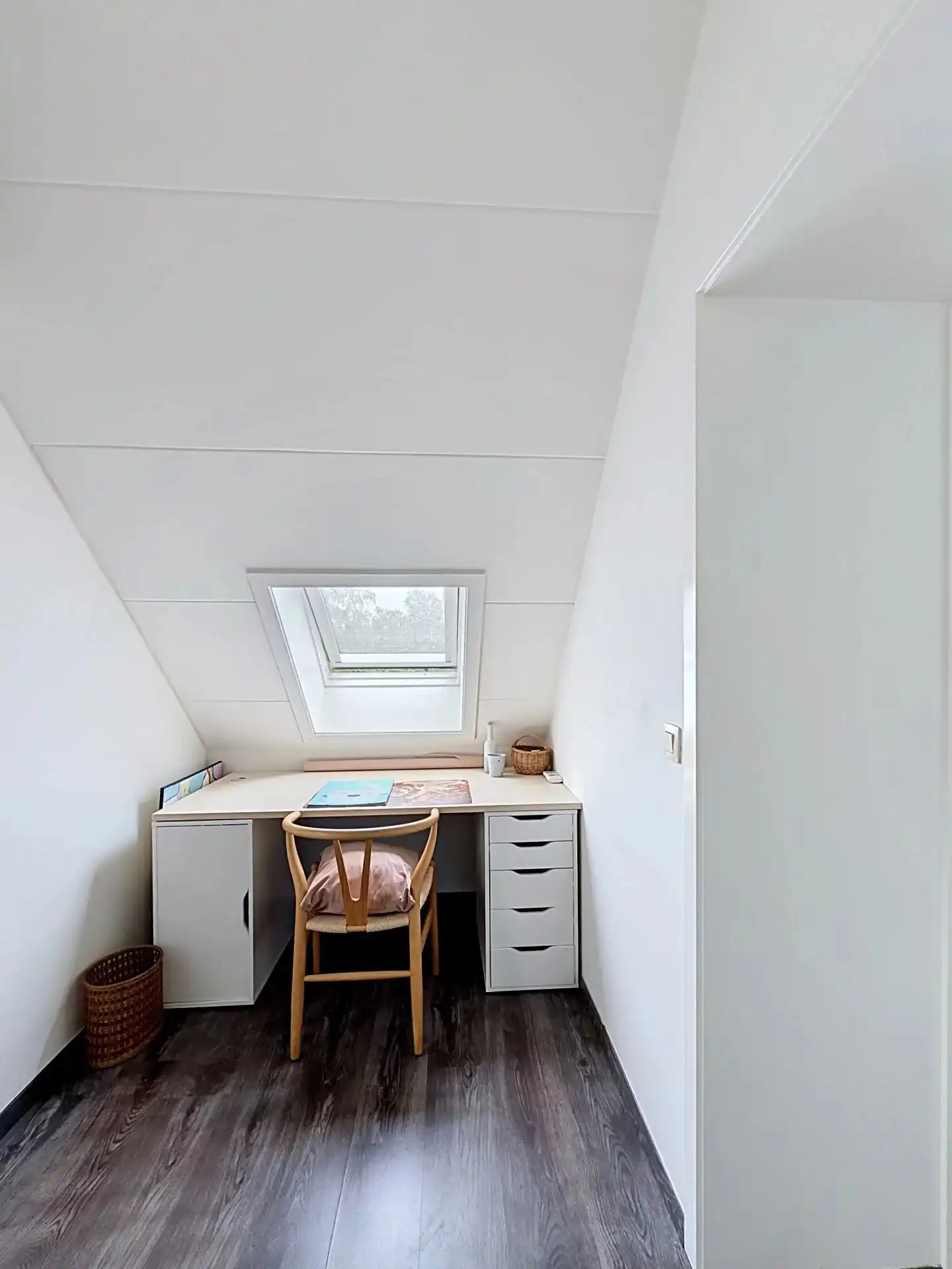 Instapklare gezellige woning op een mooi perceel met 3 slaapkamers en 2 badkamers foto 11