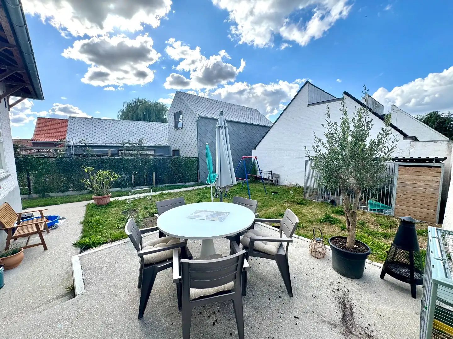 ALLEENSTAANDE WONING MET 3 SLAAPKAMERS, TUIN EN DUBBELE GARAGE foto 13