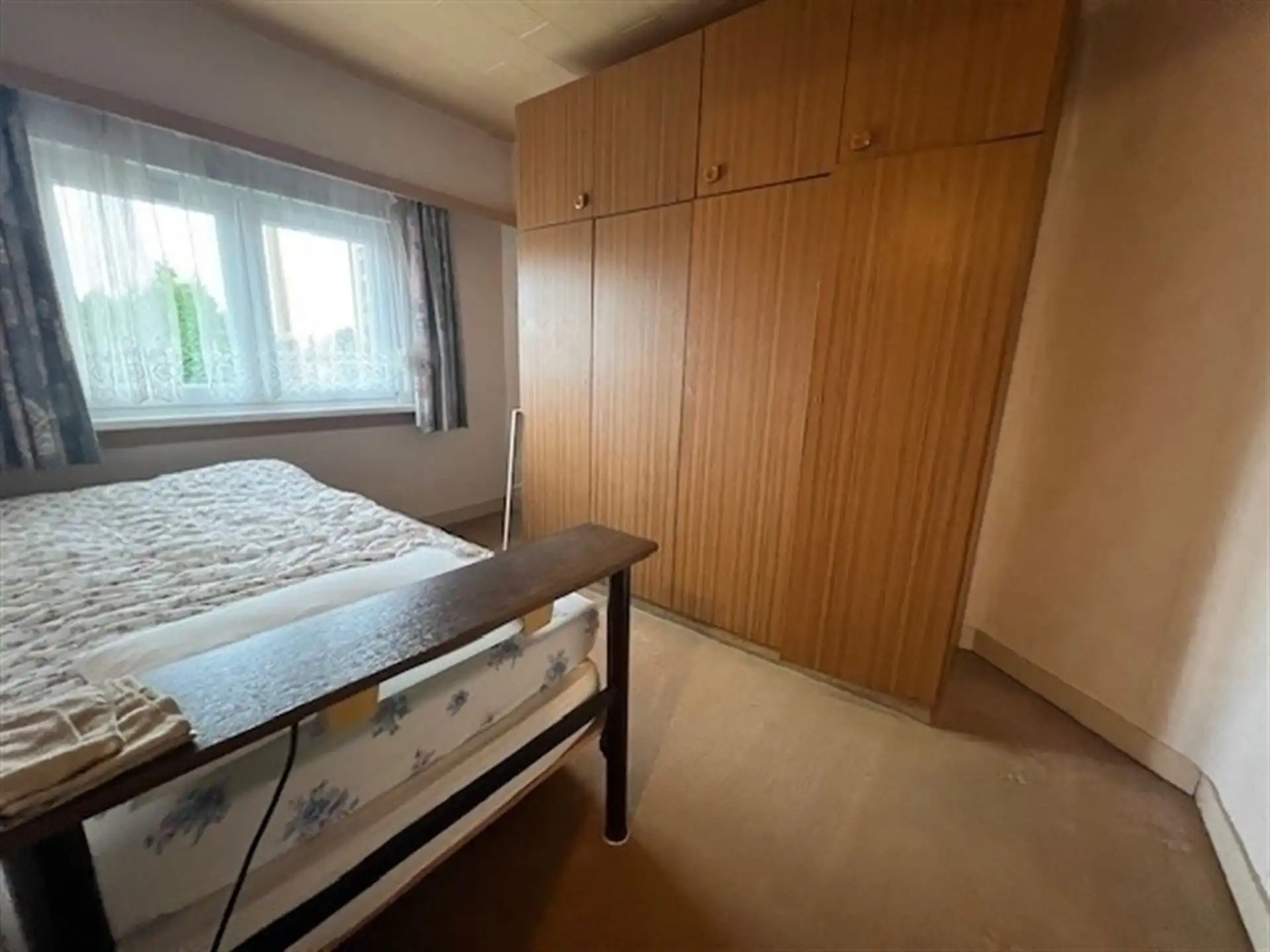 Gunstig gelegen woonhuis met garage! foto 8