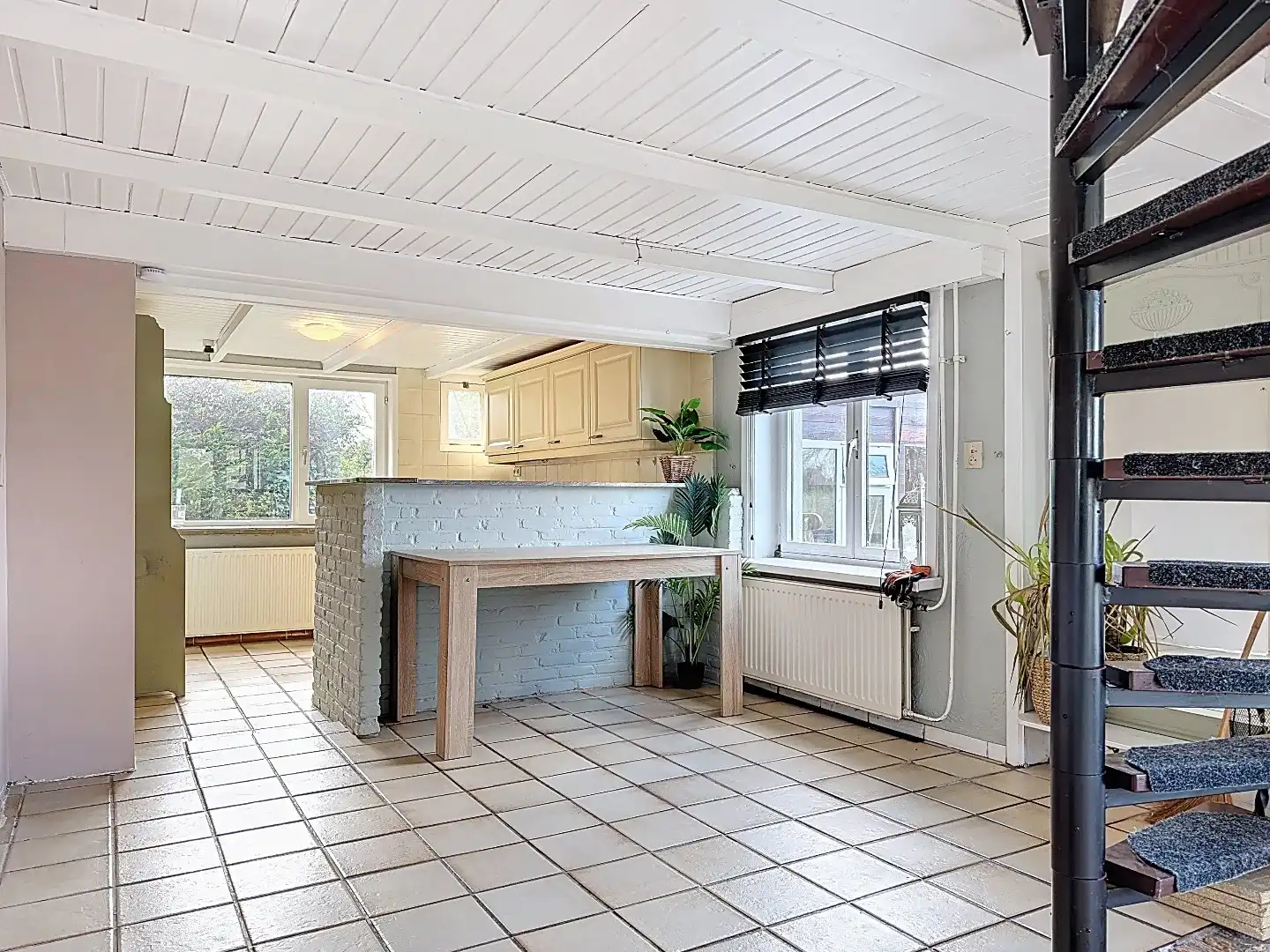 Charmante dijkwoning in het hart van de Zeeuwse polders (Slikkenburg) foto 11