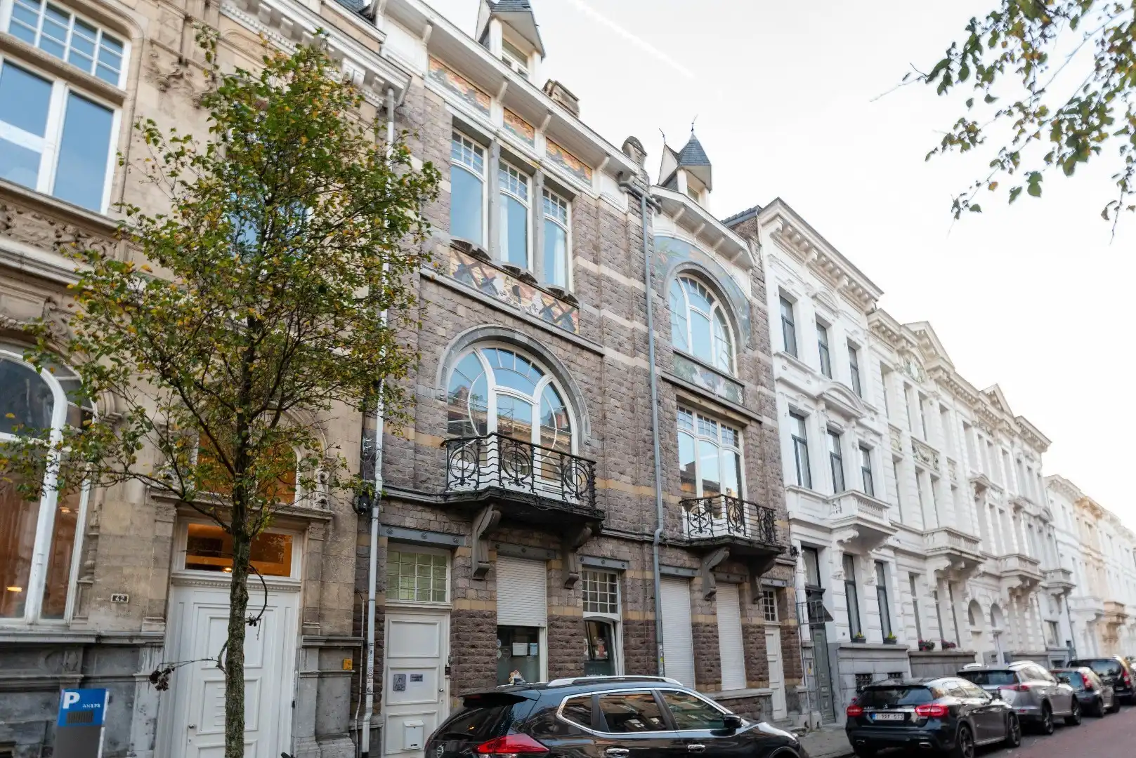 Uniek en luxueus appartement in prachtig gebouw op Zurenborg foto 31