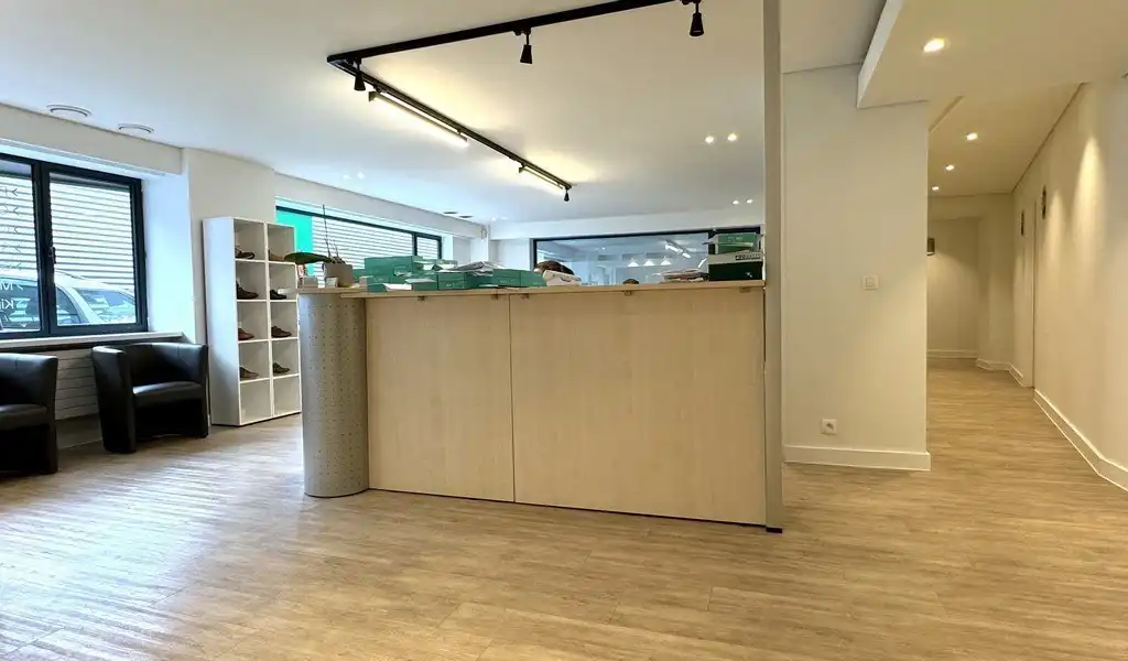 Bedrijfspand te huur in Gontrode Heirweg in Merelbeke-Melle foto 10