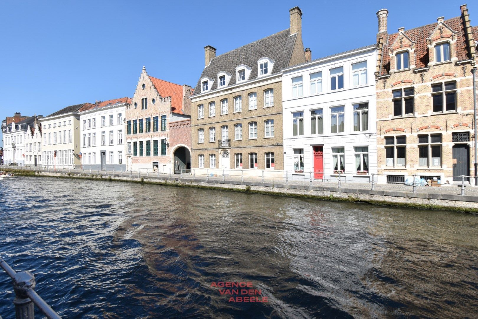 Appartement met 2 slaapkamers met zicht op de Sint-Annarei foto 2