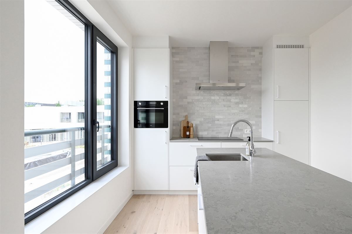 Stijlvol nieuwbouw 3 slaapkamerappartement (137m²) in project Zilverkwartier foto 4