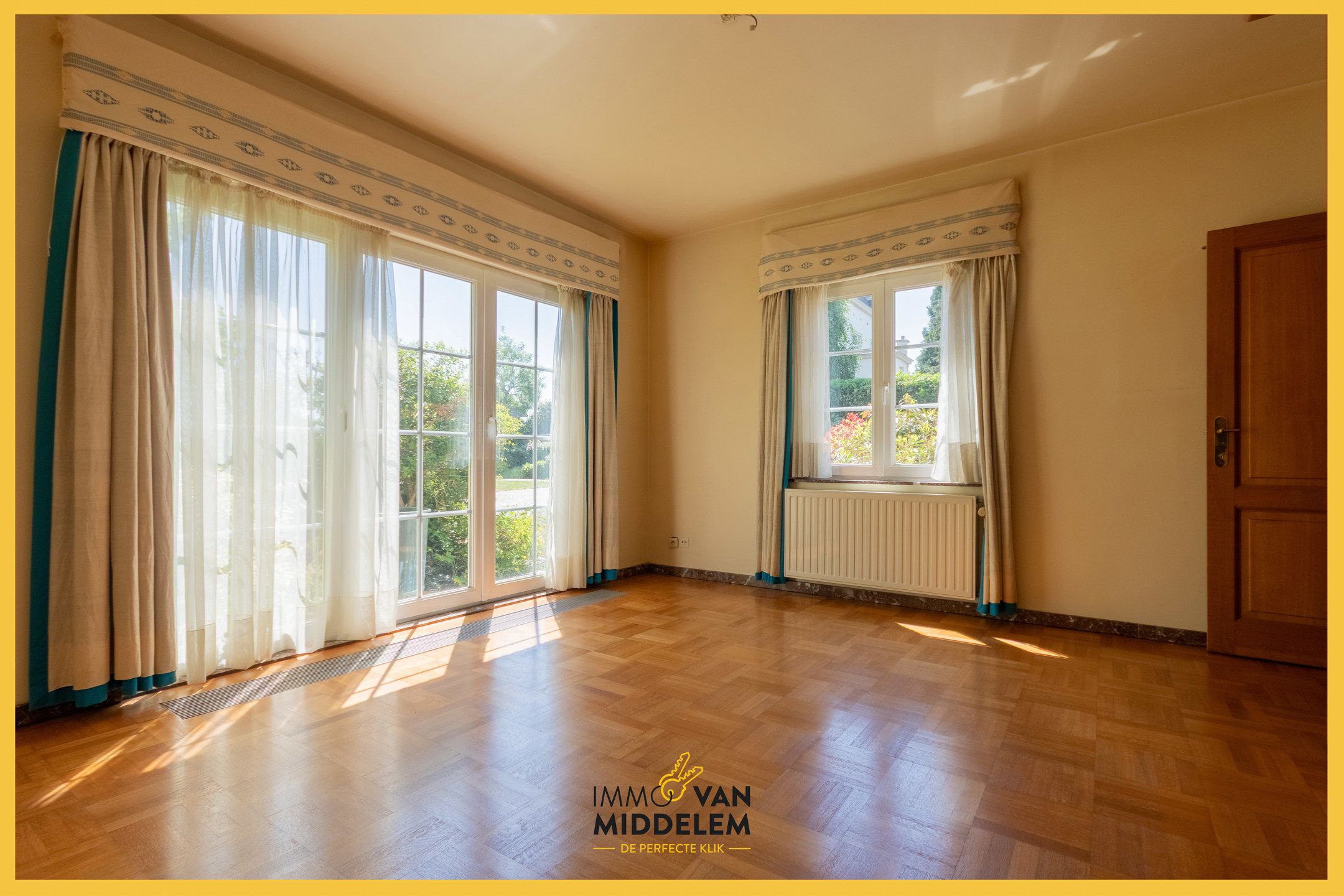 ZEER RUIME (523 m²!) WONING, 5 KAMERS, BUREAU OP +/- 17a36ca foto 8