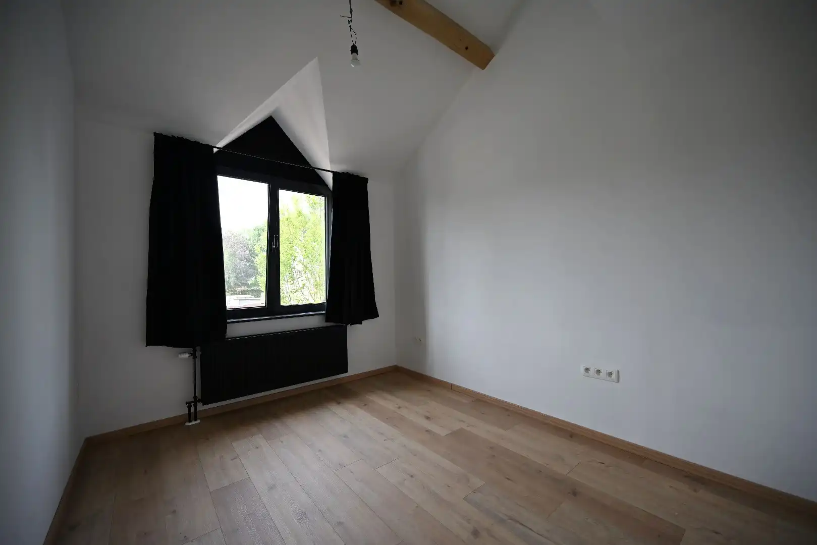 Gerenoveerd knus huis met 2 slpks en tuin te Balgerhoeke foto 8
