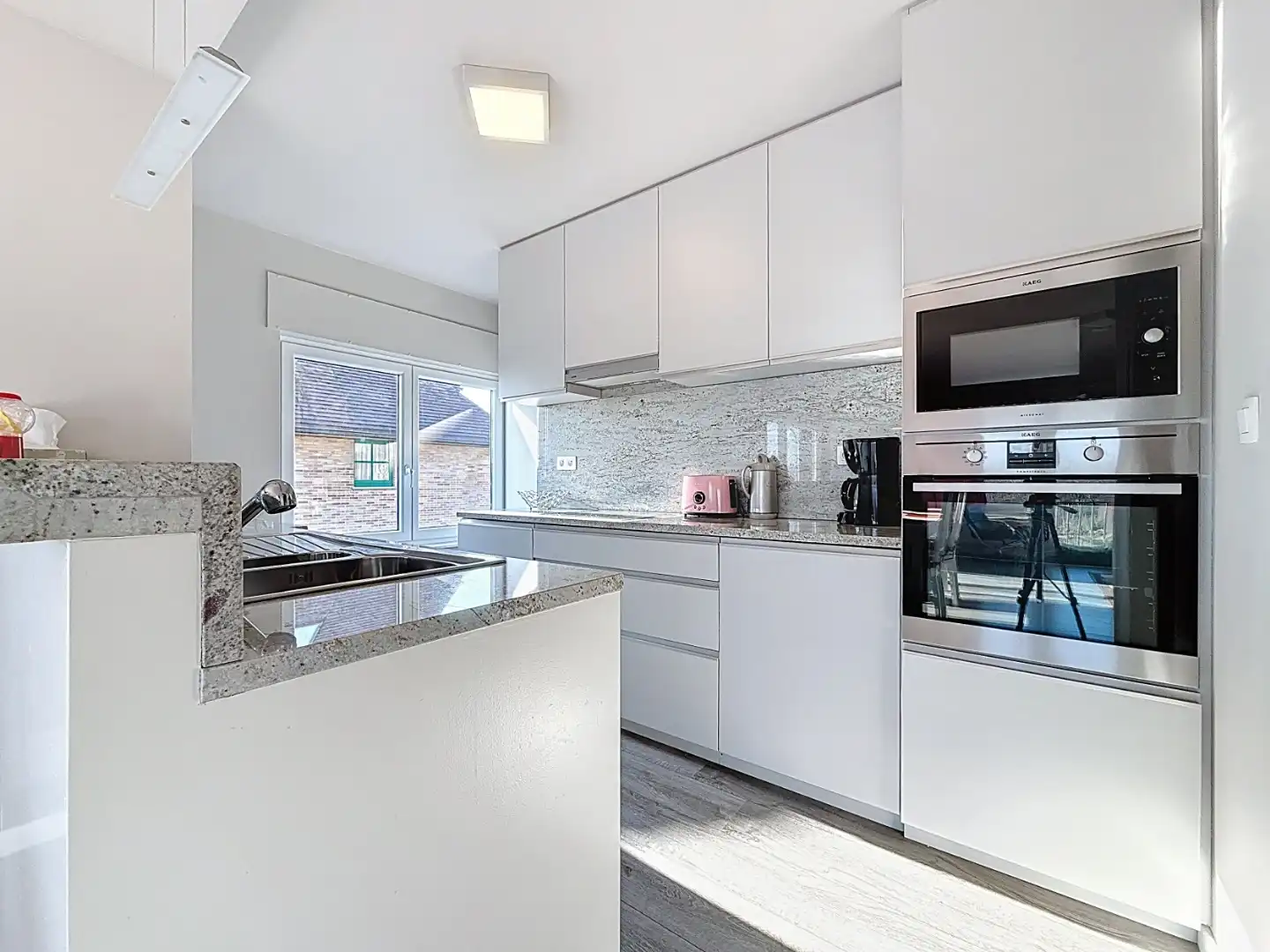 Drieslaapkamerappartement op centrale ligging te Nieuwpoort-Bad. foto 5