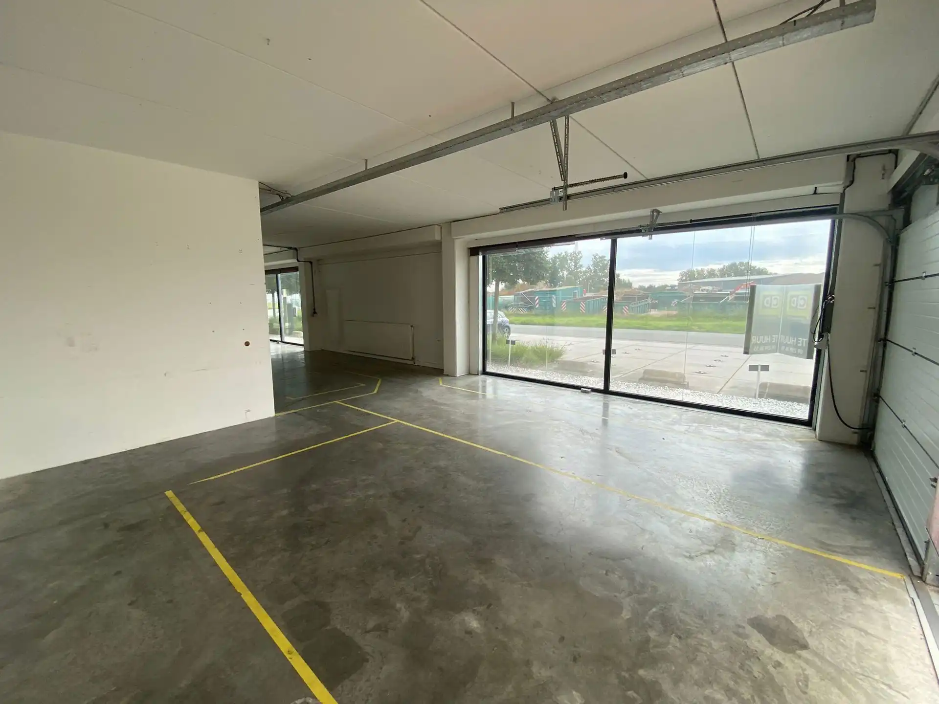 Kantoor/Showroomruimtes te huur Kruibeke foto 16