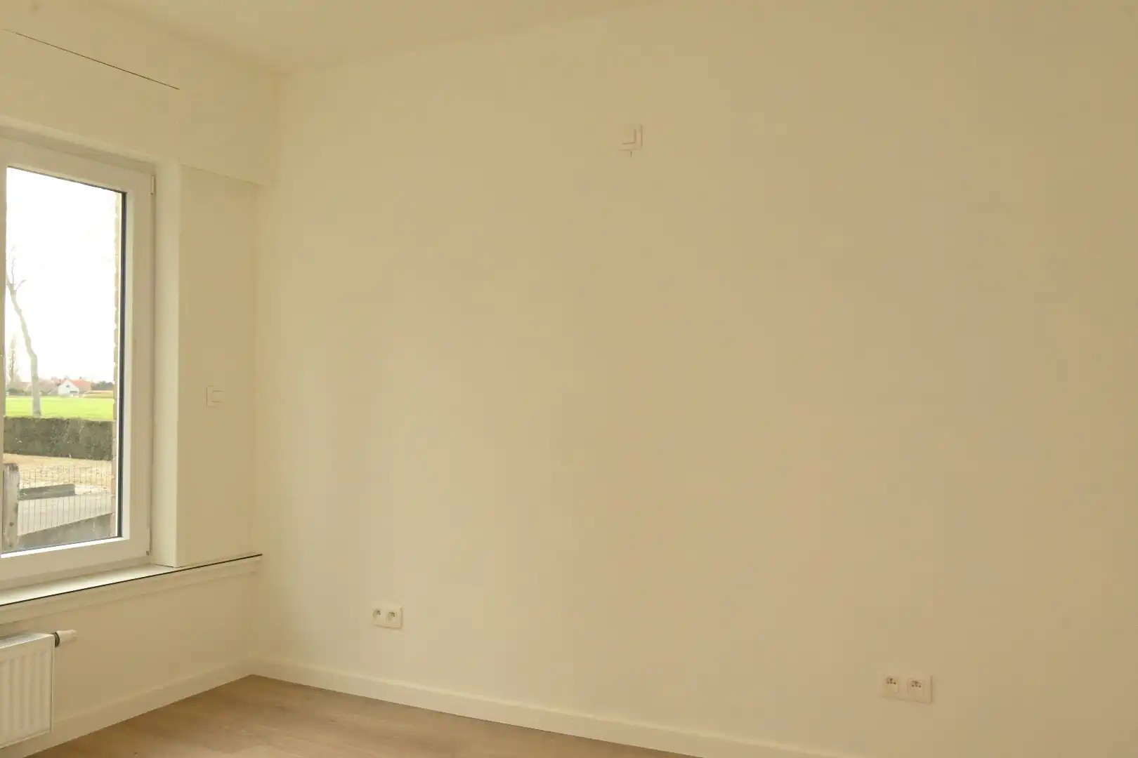 Gerenoveerde bungalow in Maldegem met tuin, terras en garage foto 17