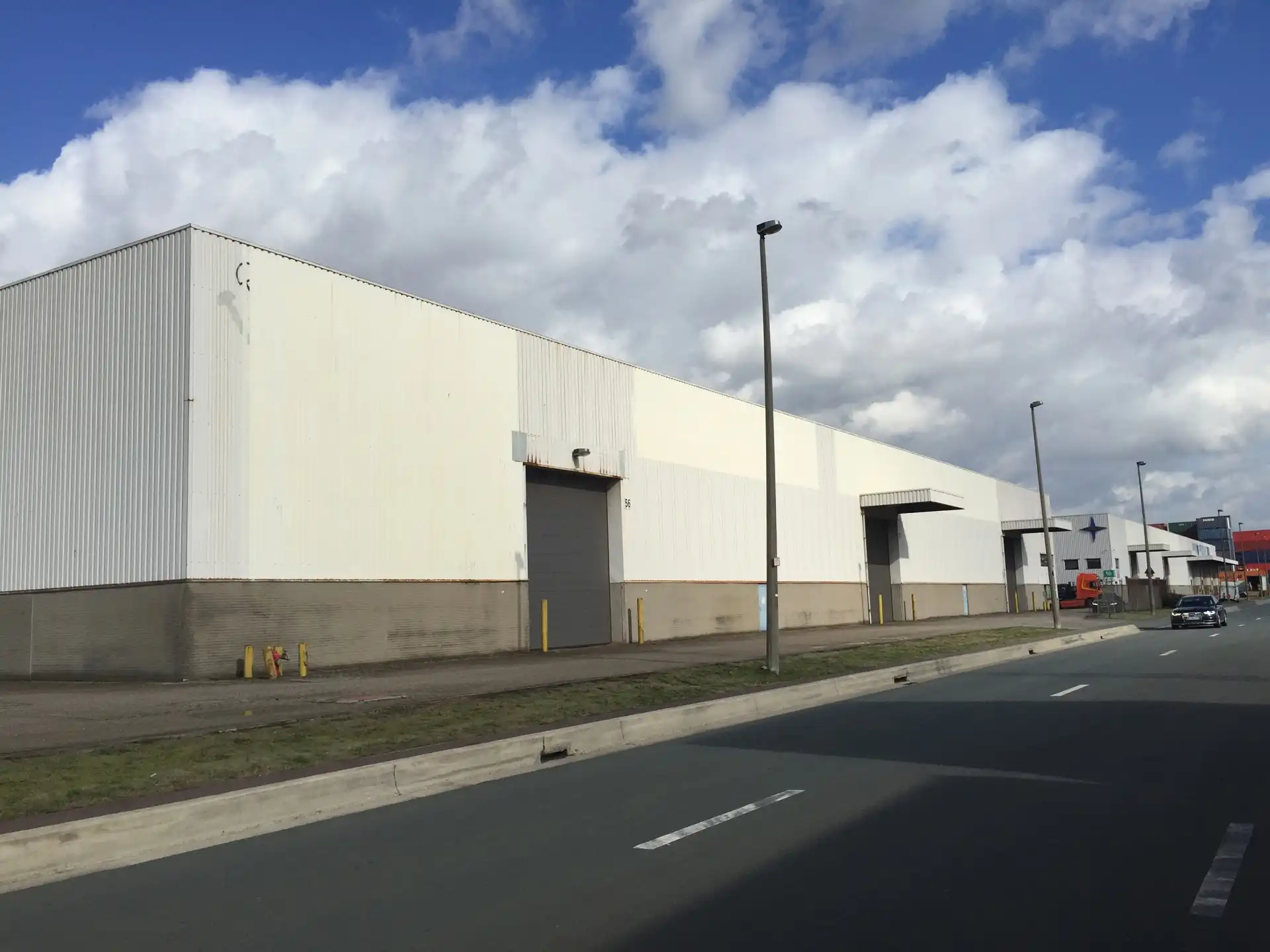 Commerciële ruimte te huur Nieuwe Westweg 10 - 2040 Antwerpen