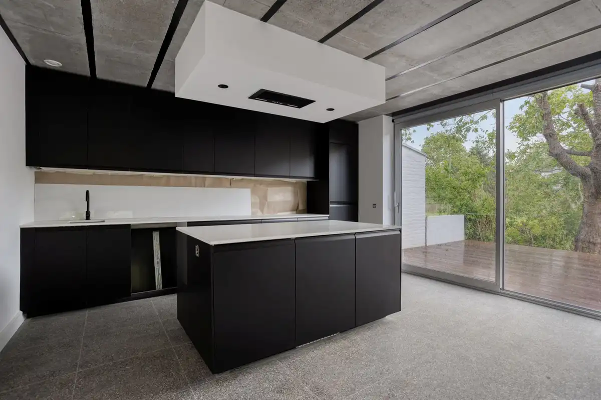 Gerenoveerde woning aan Coloma - EPC label A foto 3